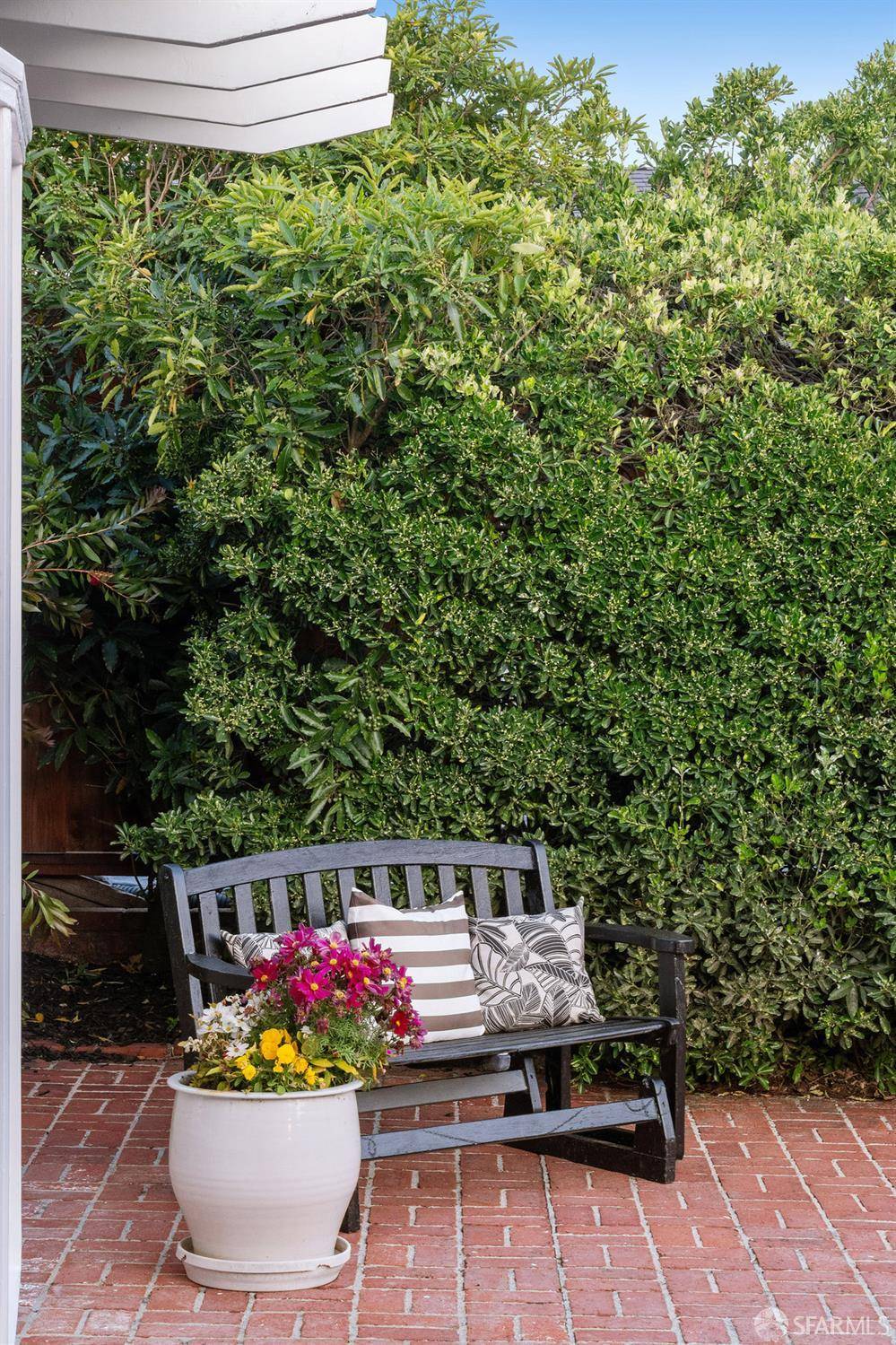 Millbrae, CA 94030,1068 Sycamore DR