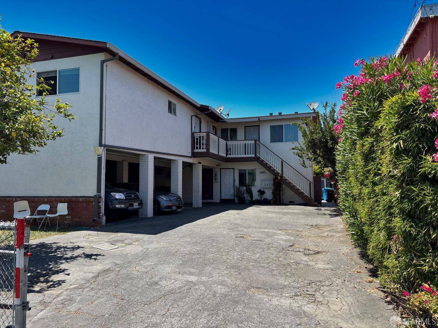 Redwood City, CA 94063,609 Hampshire AVE