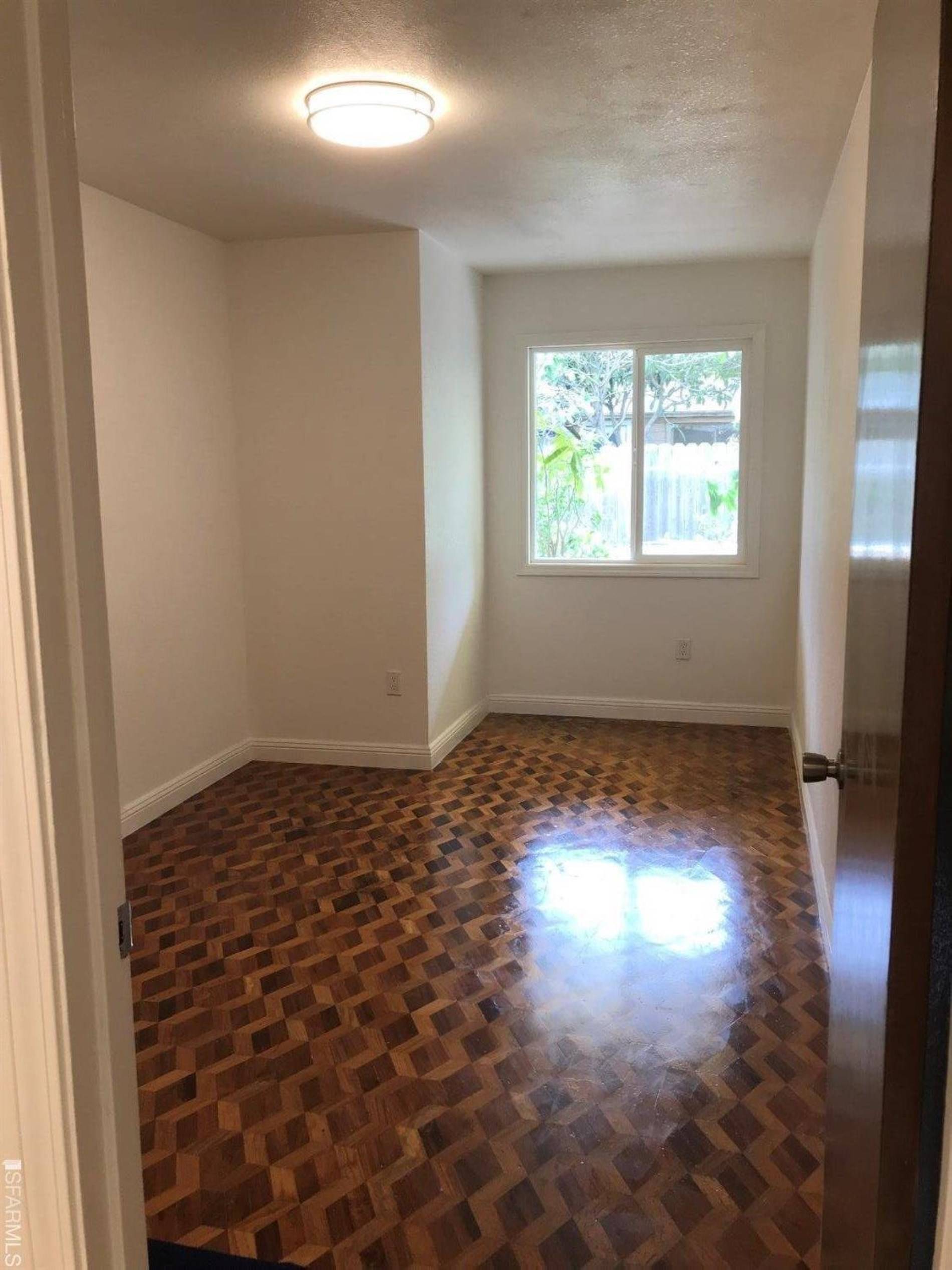 San Francisco, CA 94134,524 Brussels ST