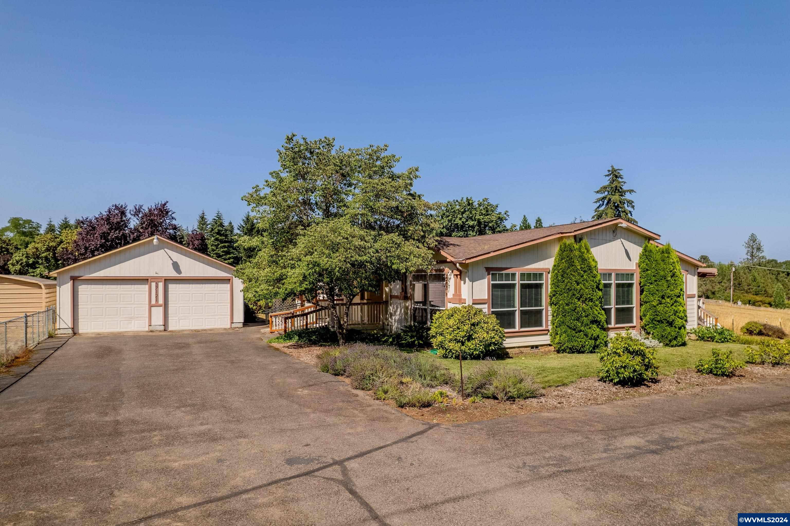 Lebanon, OR 97355,37121 Rock Hill Dr