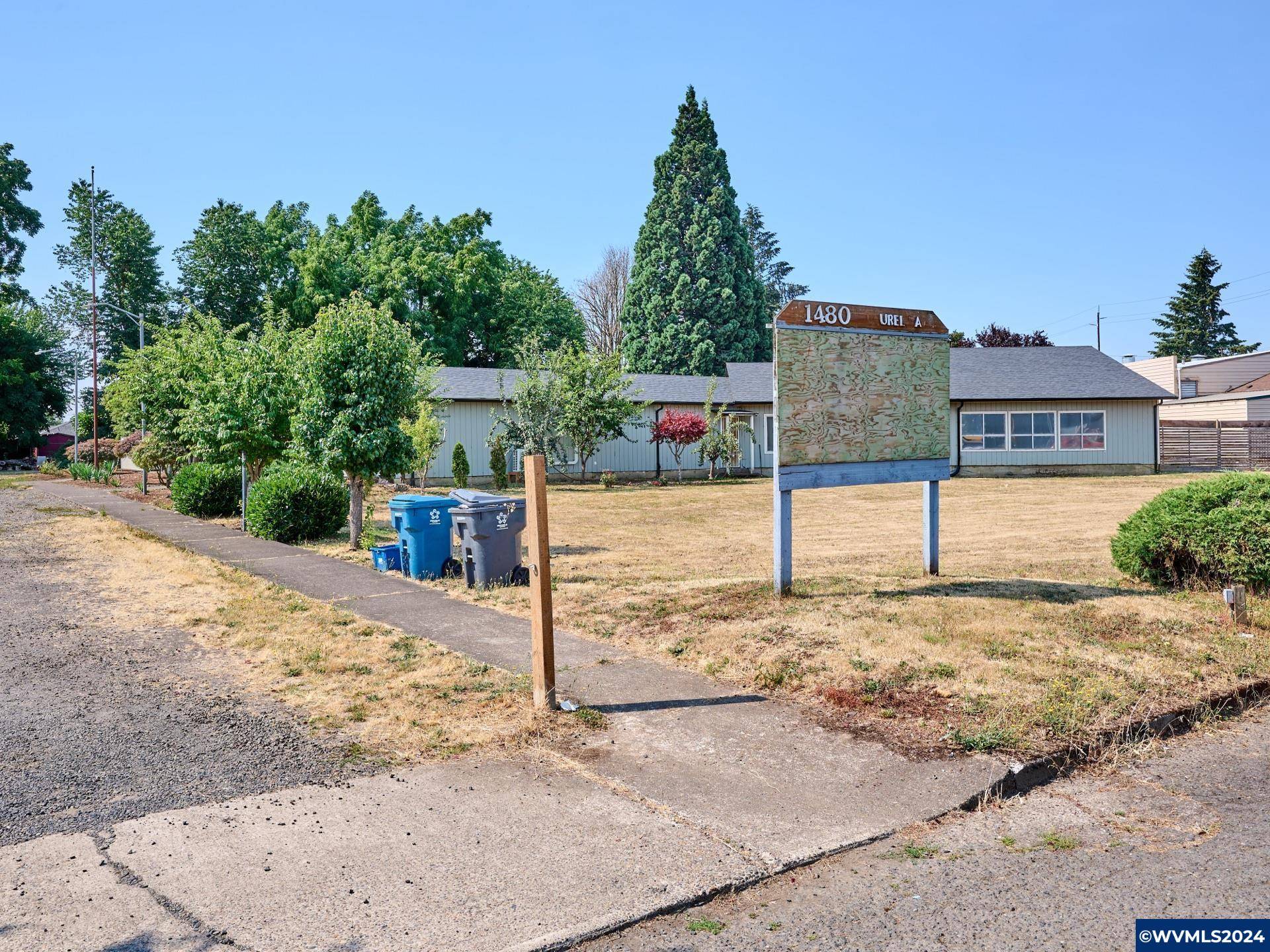 Woodburn, OR 97071,1480 Laurel Av