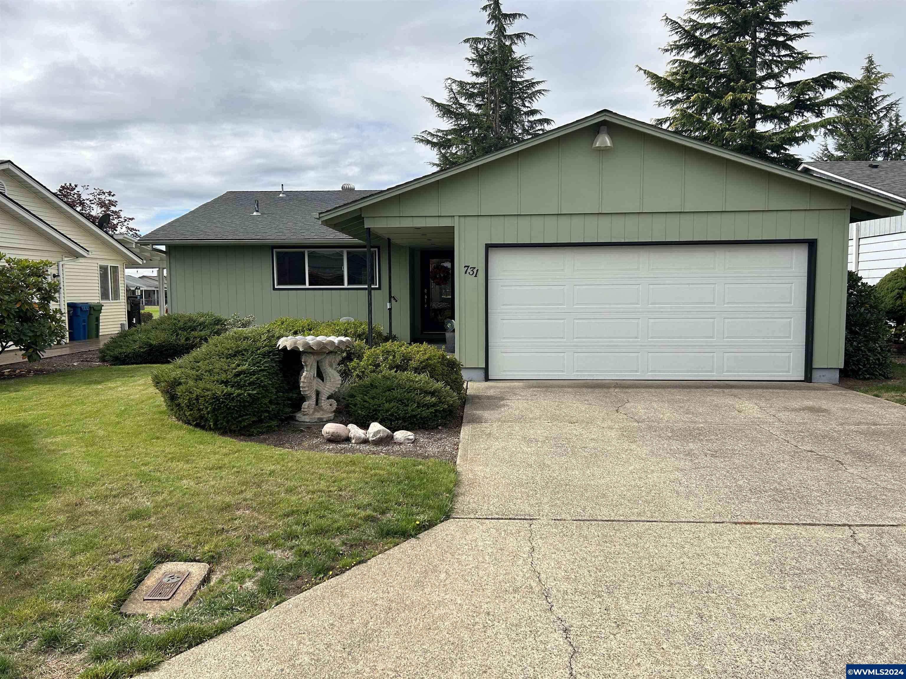 Woodburn, OR 97071,731 Cascade Dr