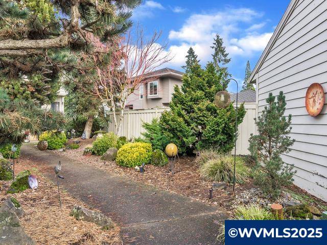 Wilsonville, OR 97070-6418,32228 Boones Bend Rd