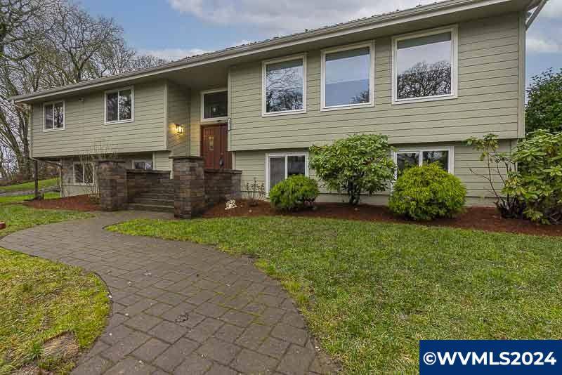 Jefferson, OR 97352,1027 Meadows Ln SE SE