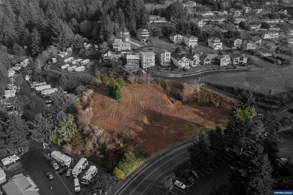 Newport, OR 97365,1005 Bay Bl