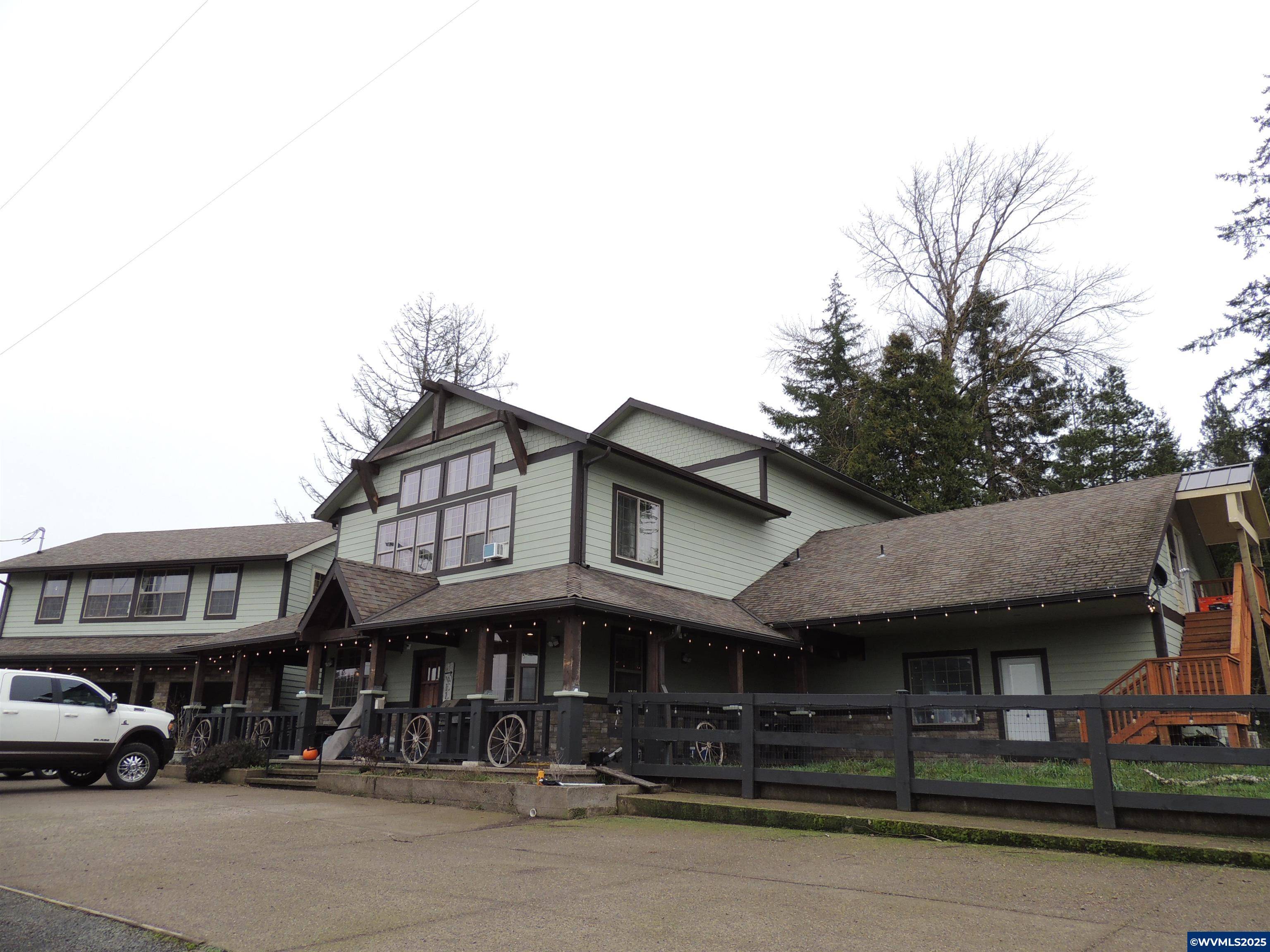 Lebanon, OR 97355-9202,36839 Rock Hill Dr