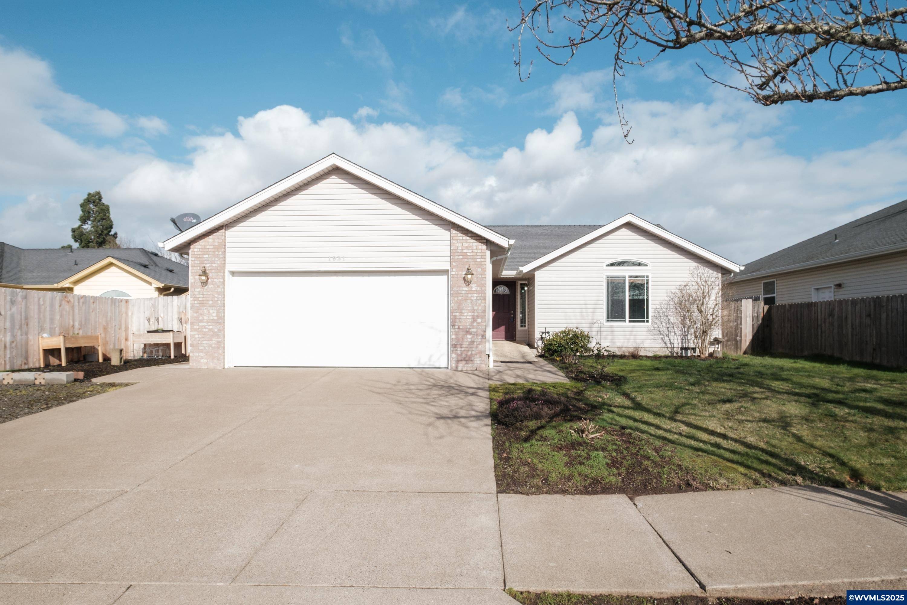 Albany, OR 97321,1921 Summerfield Ct SW SW