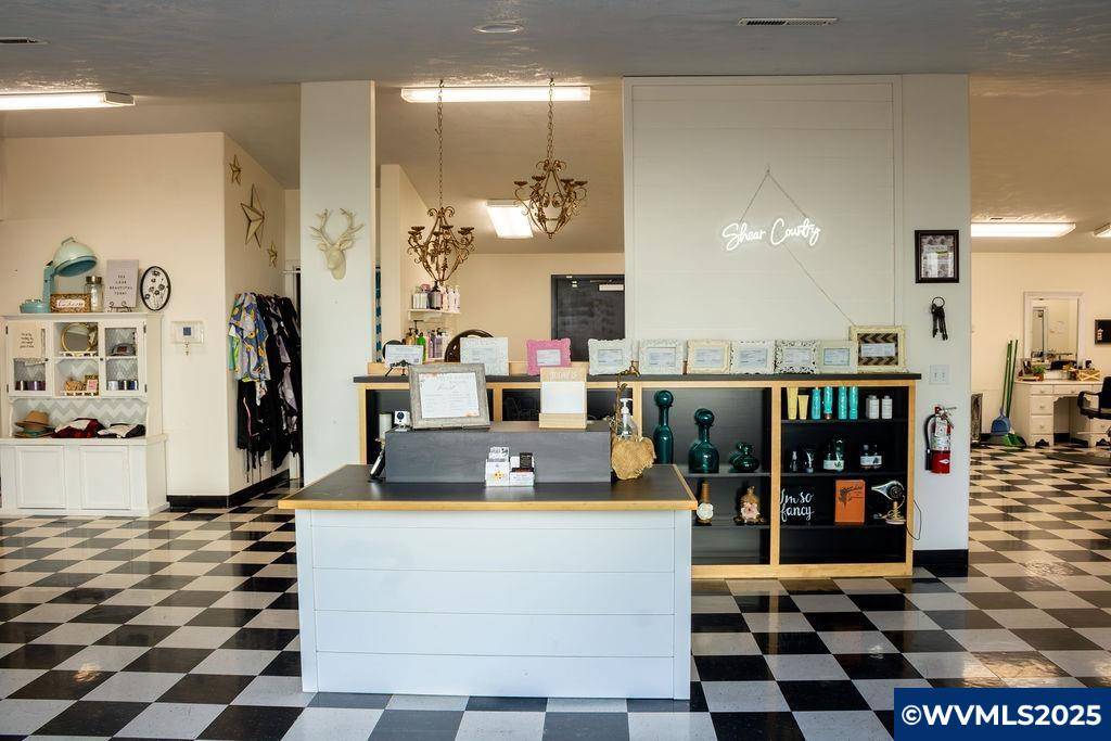 Sweet Home, OR 97386,2312 Main St St