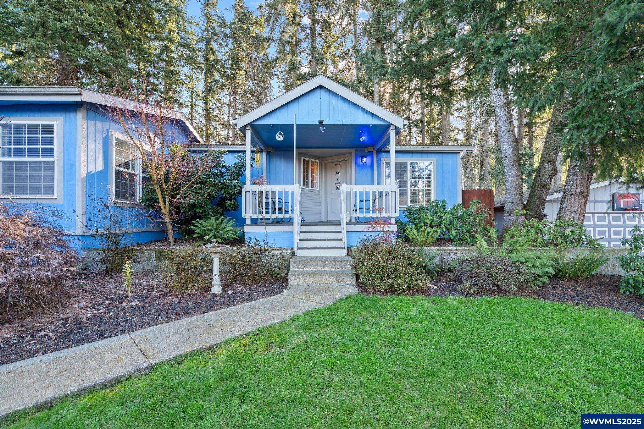 Woodburn, OR 97071,3326 Senecal Creek Dr