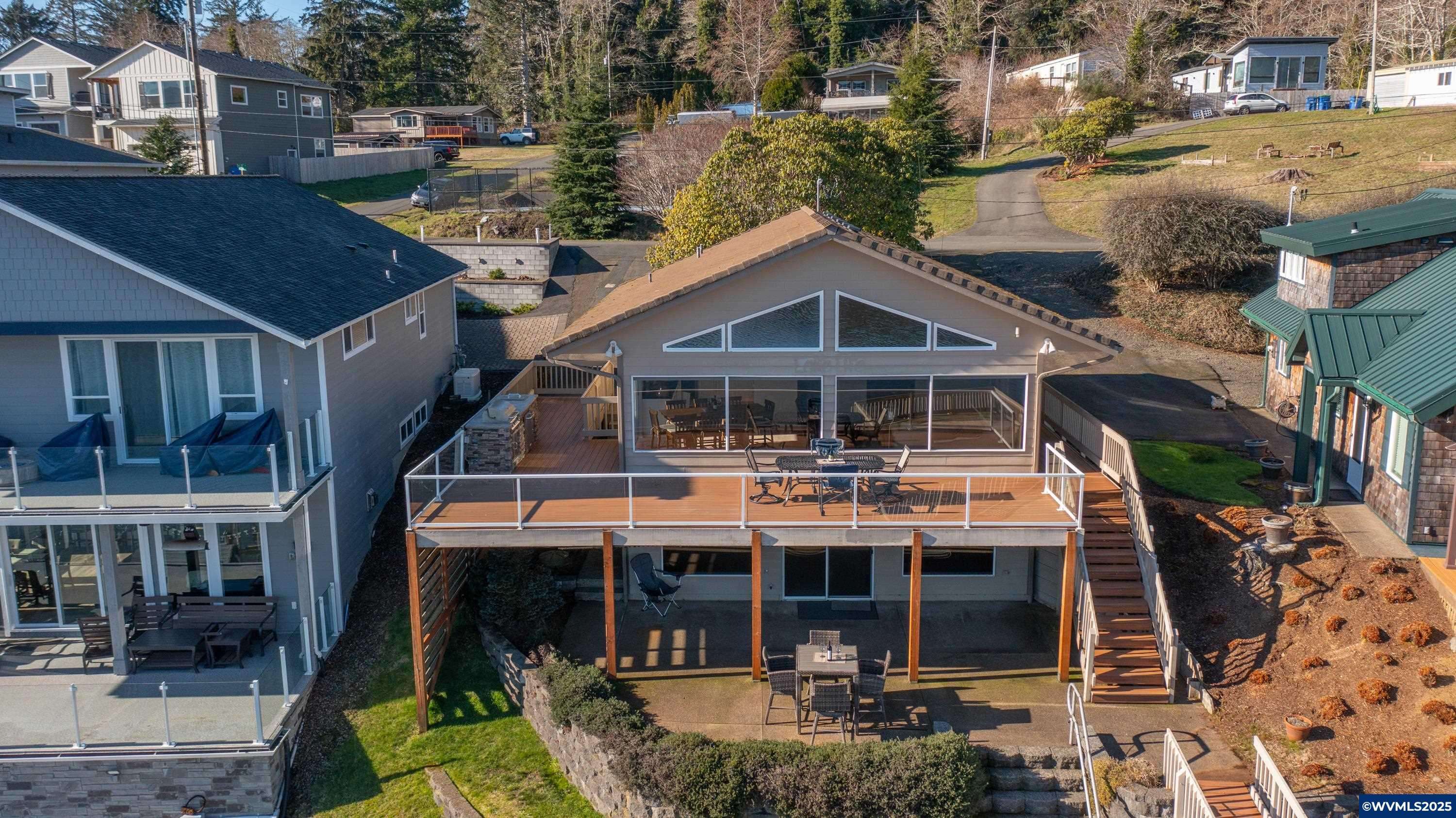 Lincoln City, OR 97367,1508 Lake Dr