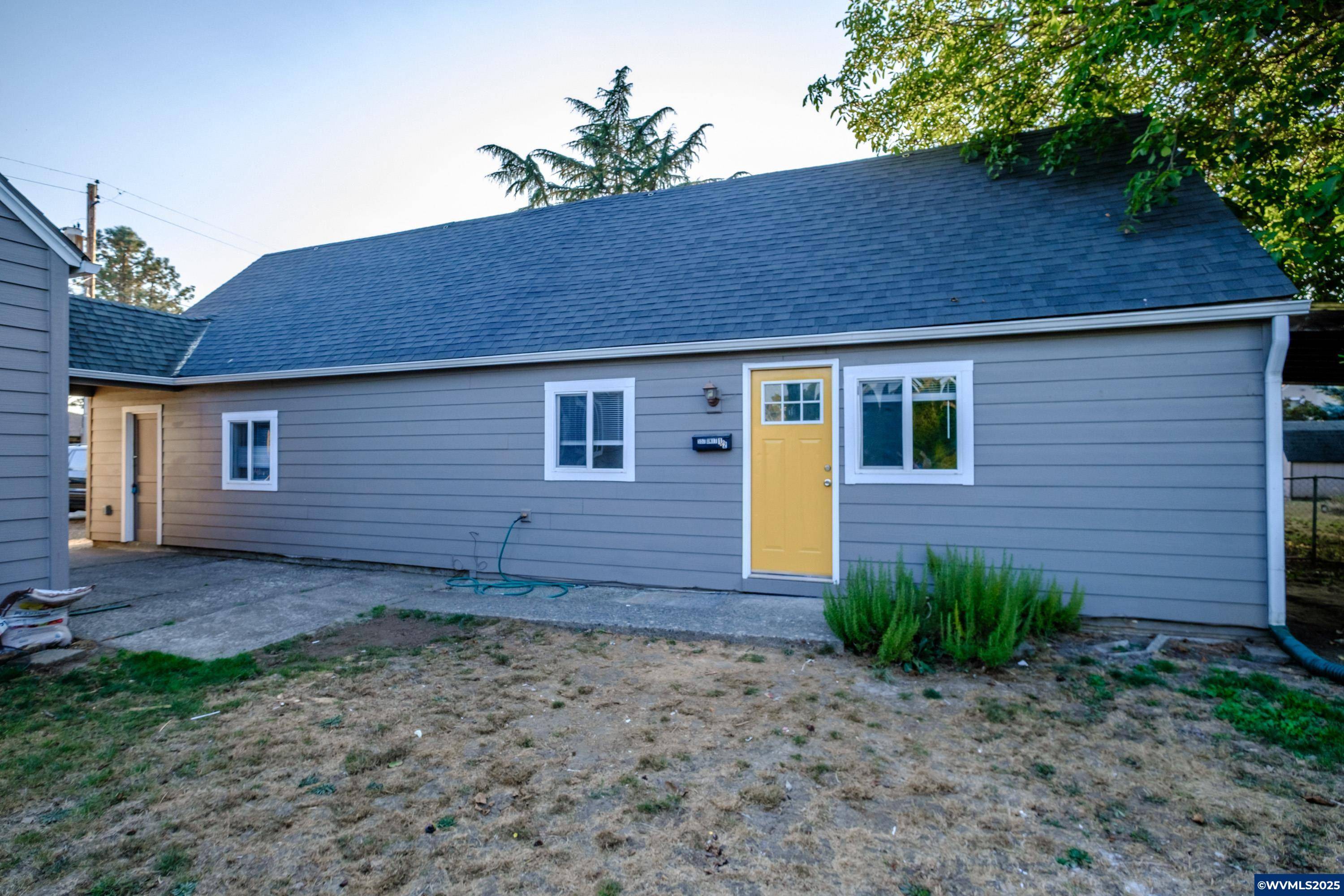 Lebanon, OR 97355,557 Isabella (& 557 1/2) St