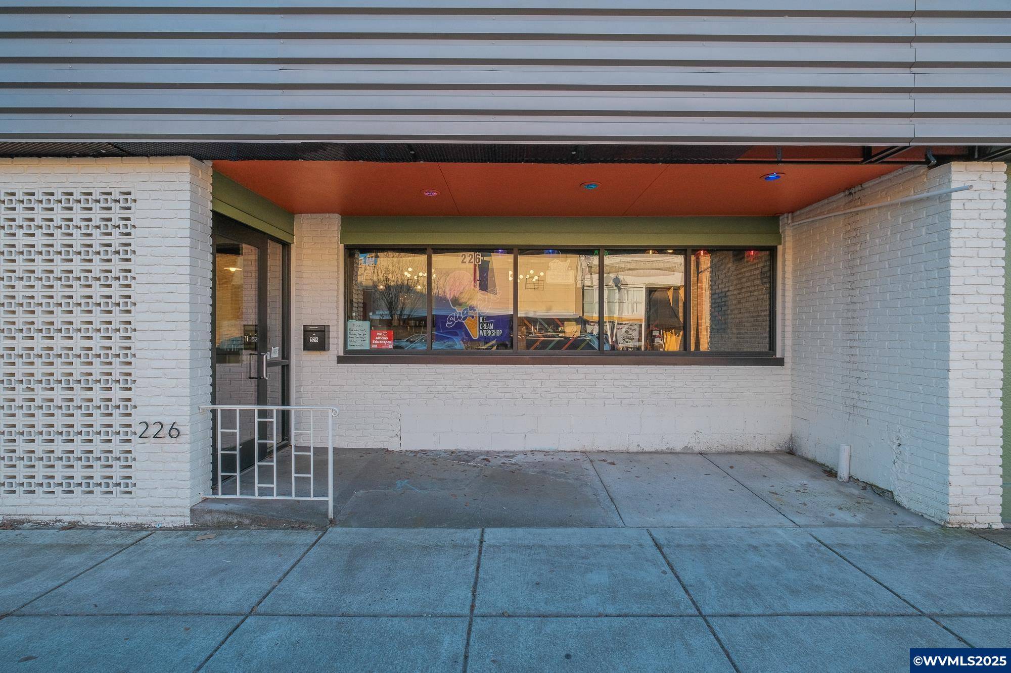 Albany, OR 97321,220 2nd Av SW SW