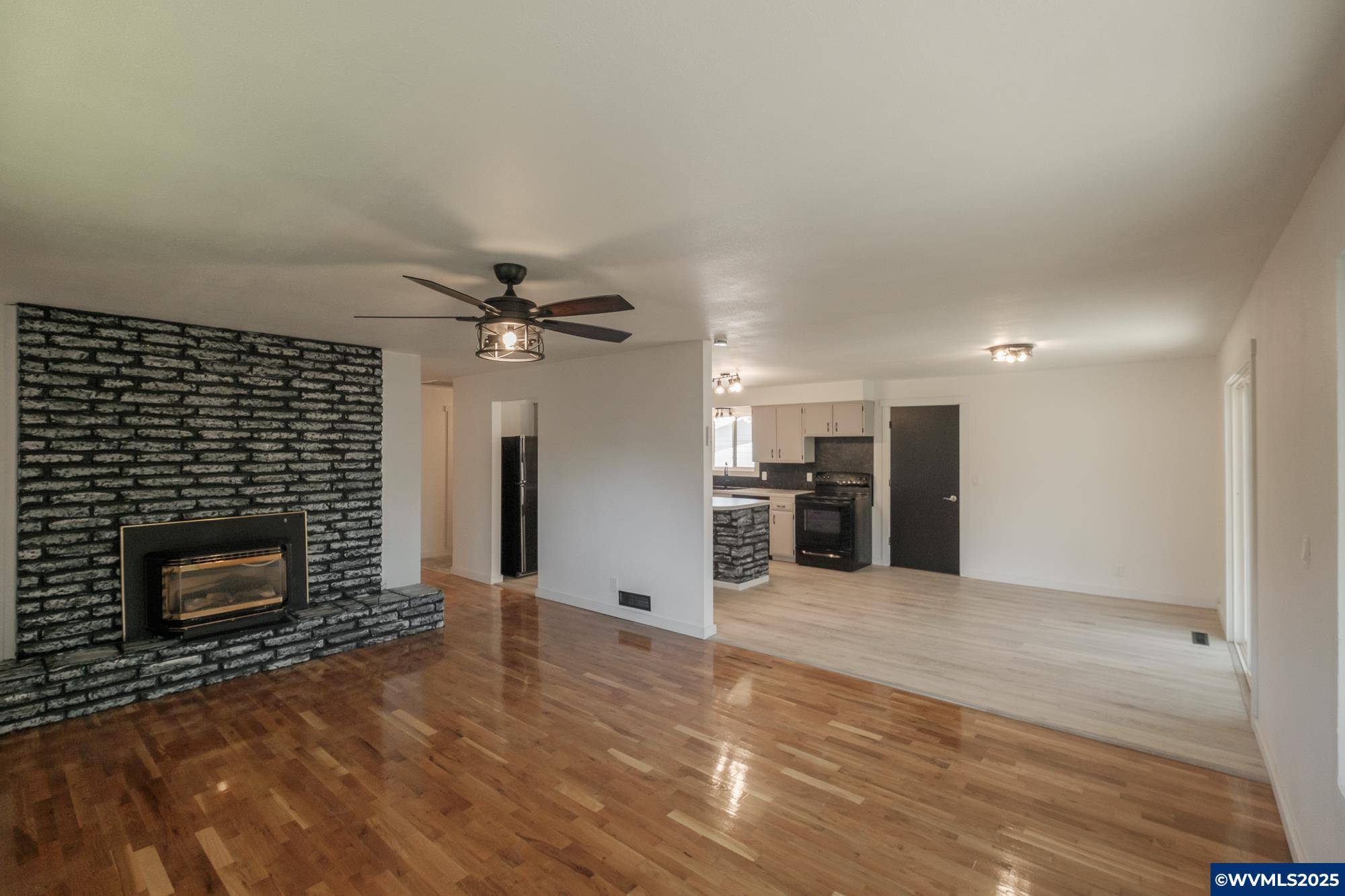 Sweet Home, OR 97386,615 5th Av
