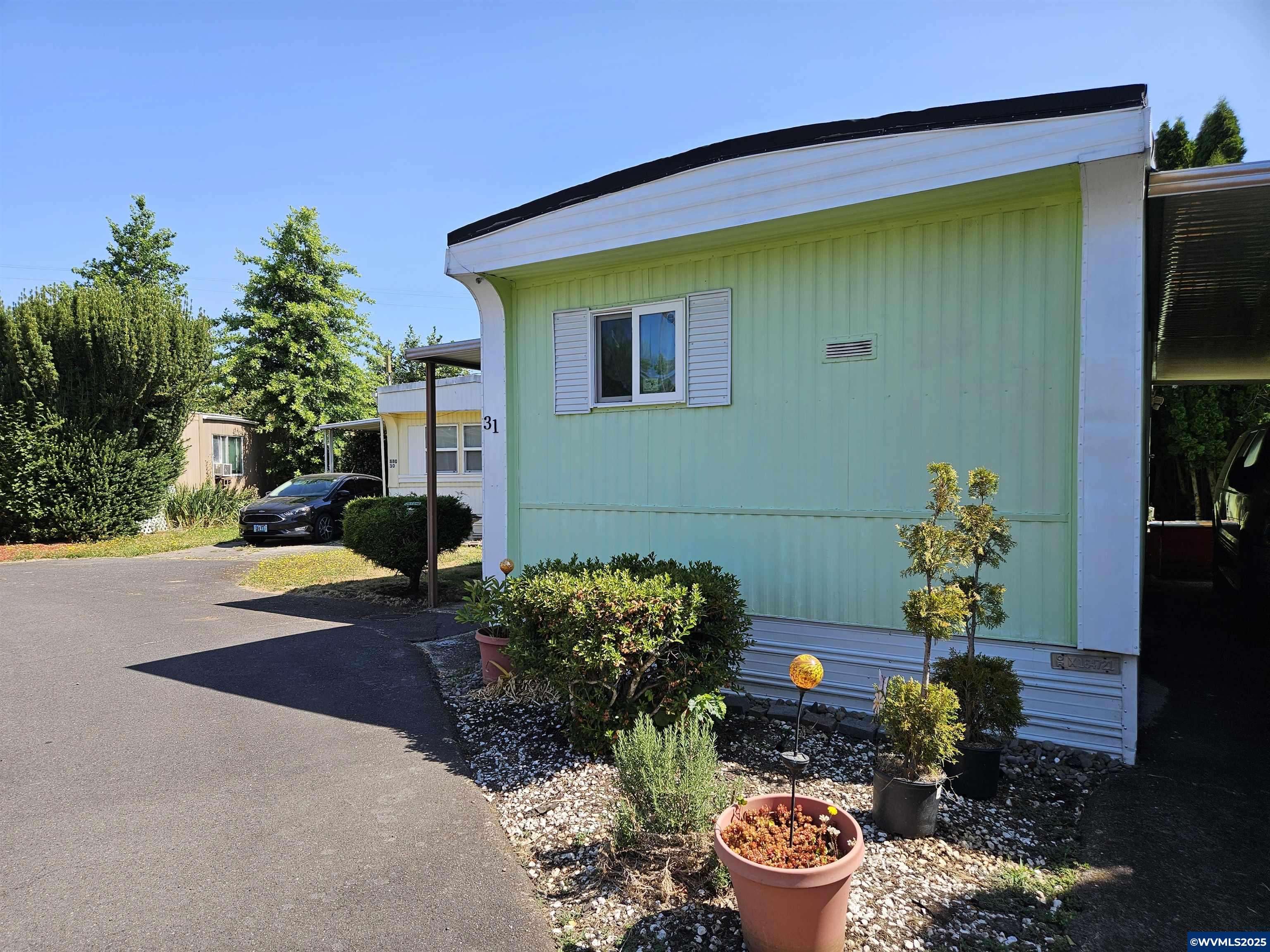 Salem, OR 97301,876 41st (#31) Pl NE NE