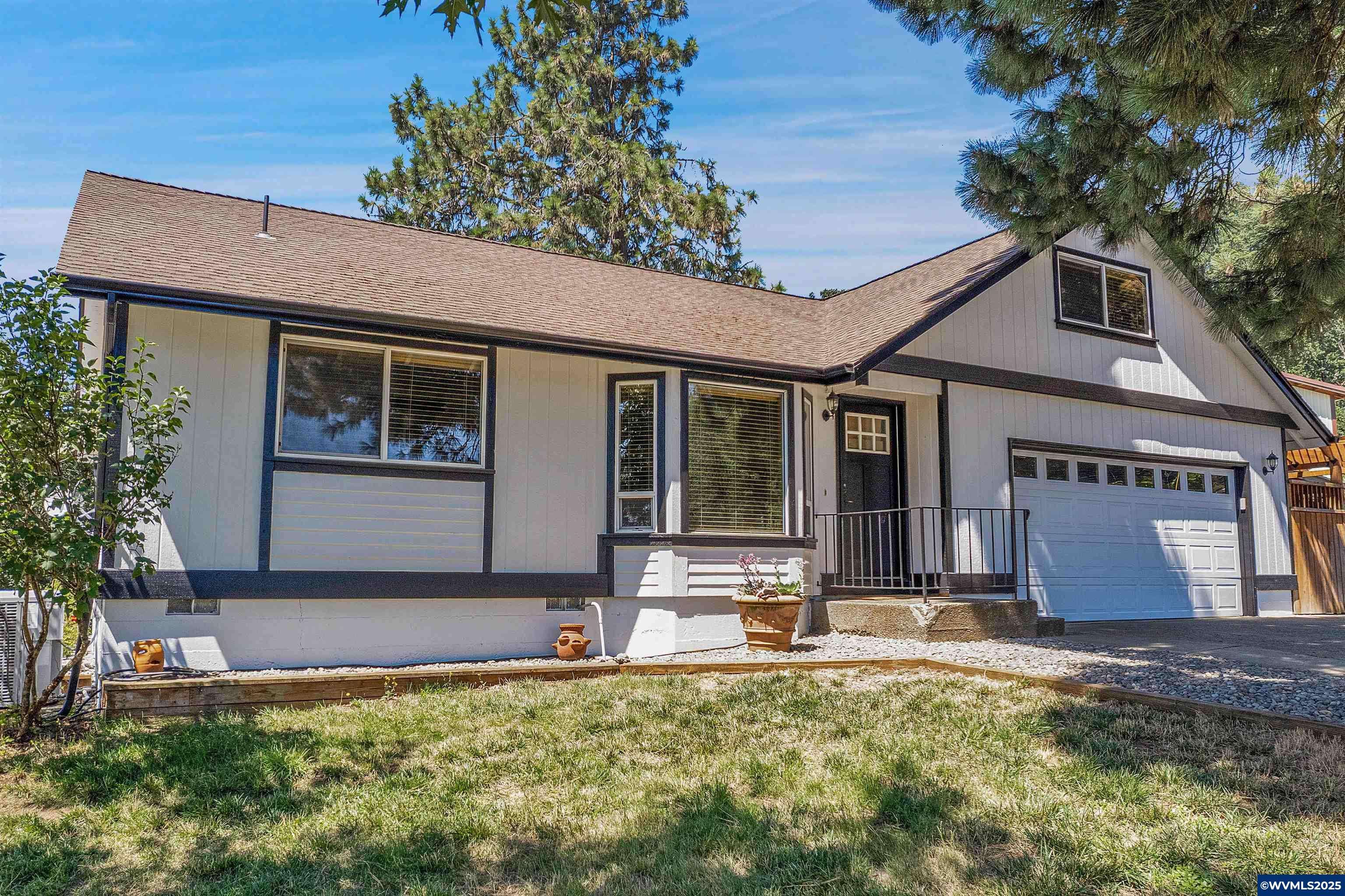 Jefferson, OR 97352,10883 Southview Lp