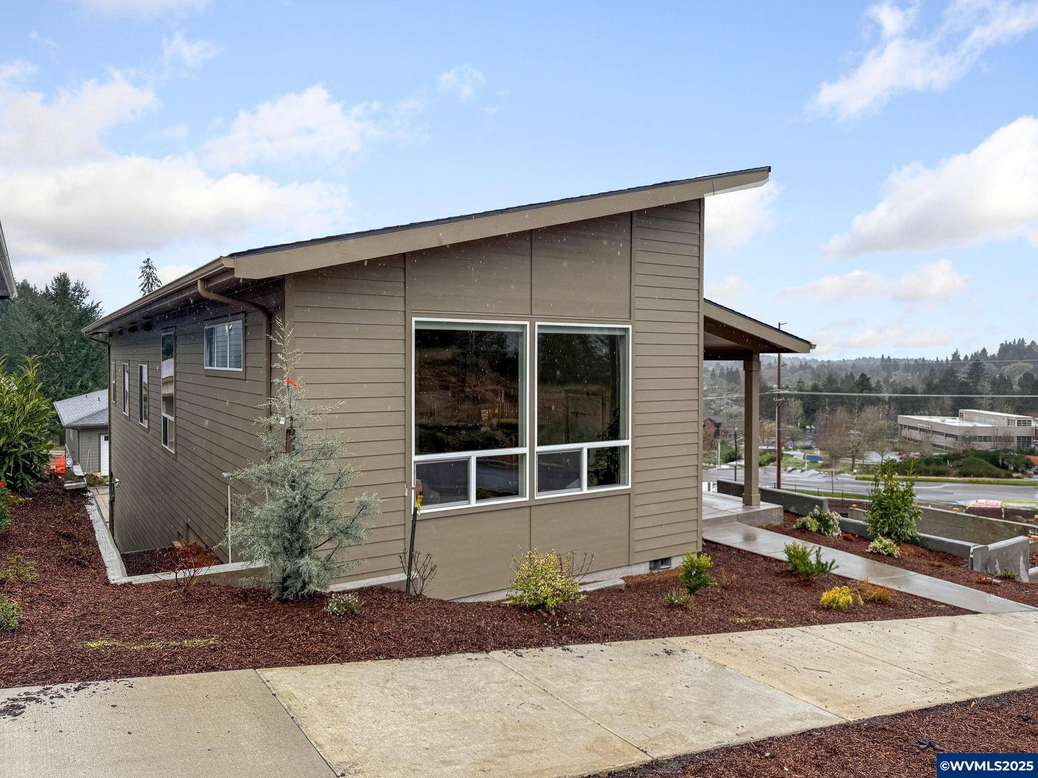 Corvallis, OR 97330,2054 Victory Av