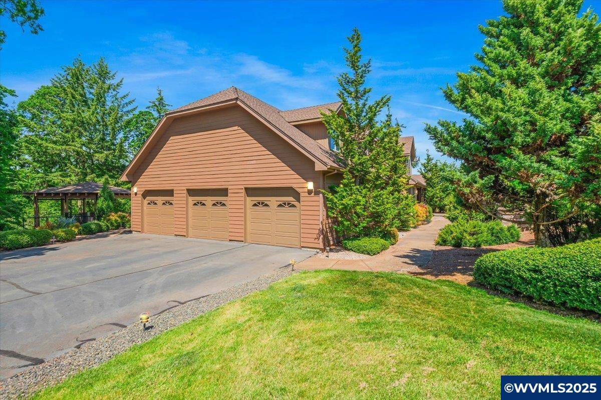 Salem, OR 97306,2521 Concomly Rd S S