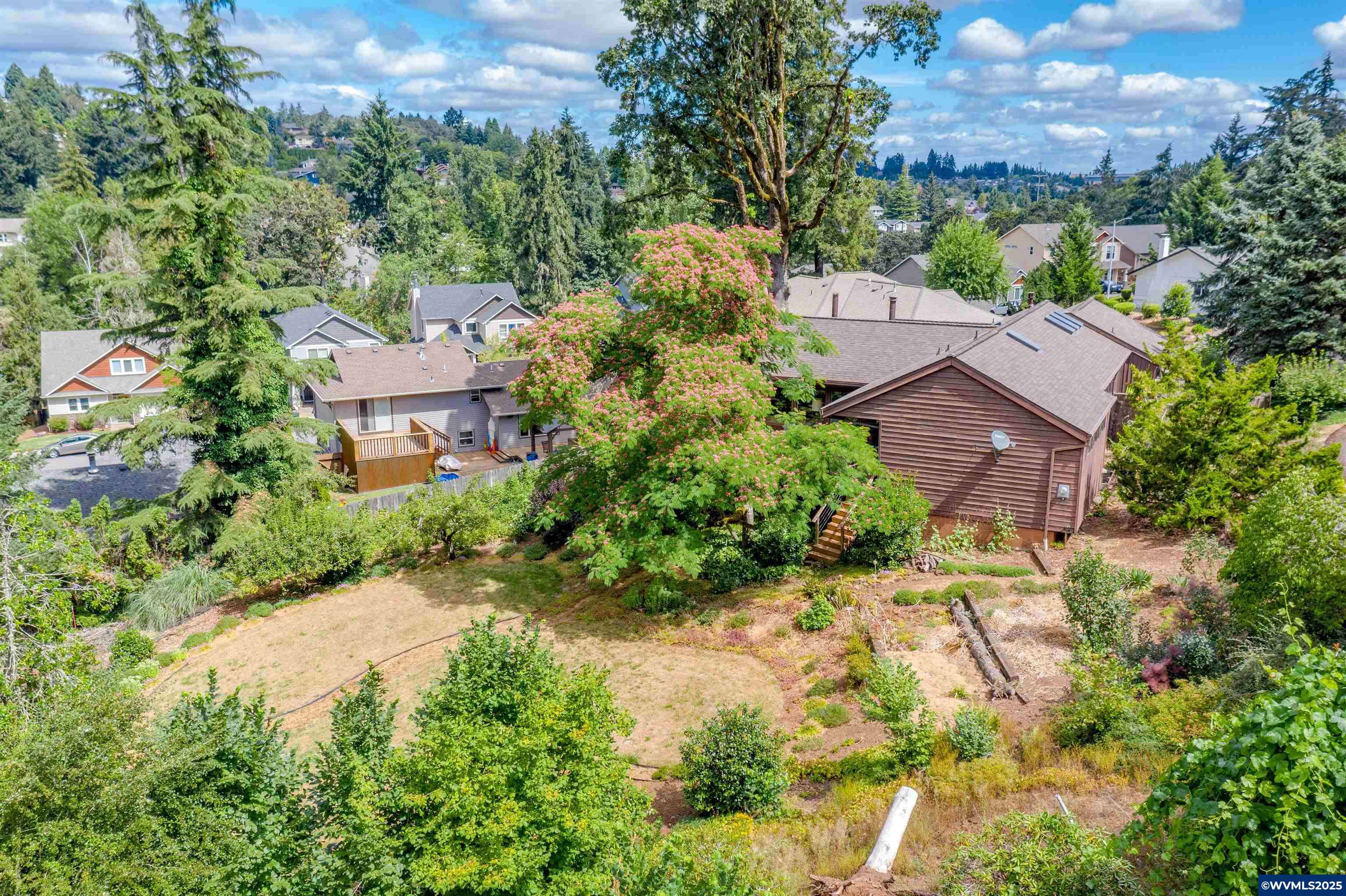 Salem, OR 97304,925 Glen Echo Ct NW NW