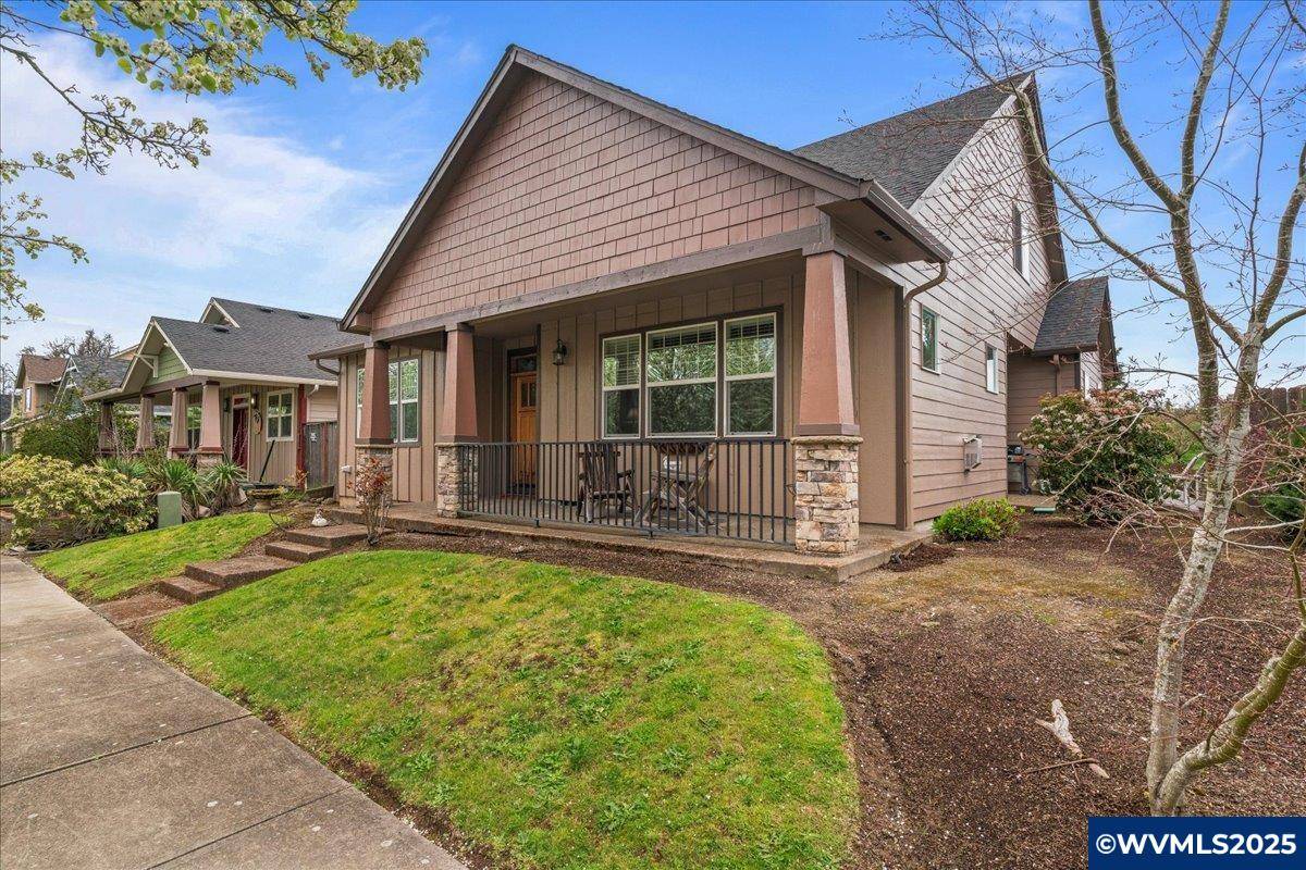 Silverton, OR 97381,1703 Webb Lake Dr