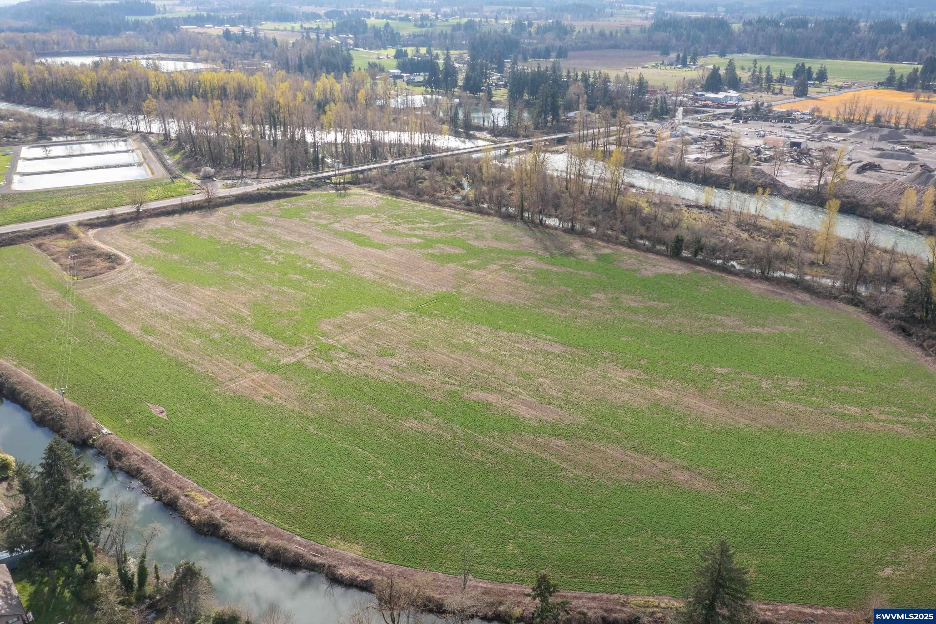 Stayton, OR 97383,215 1st Av