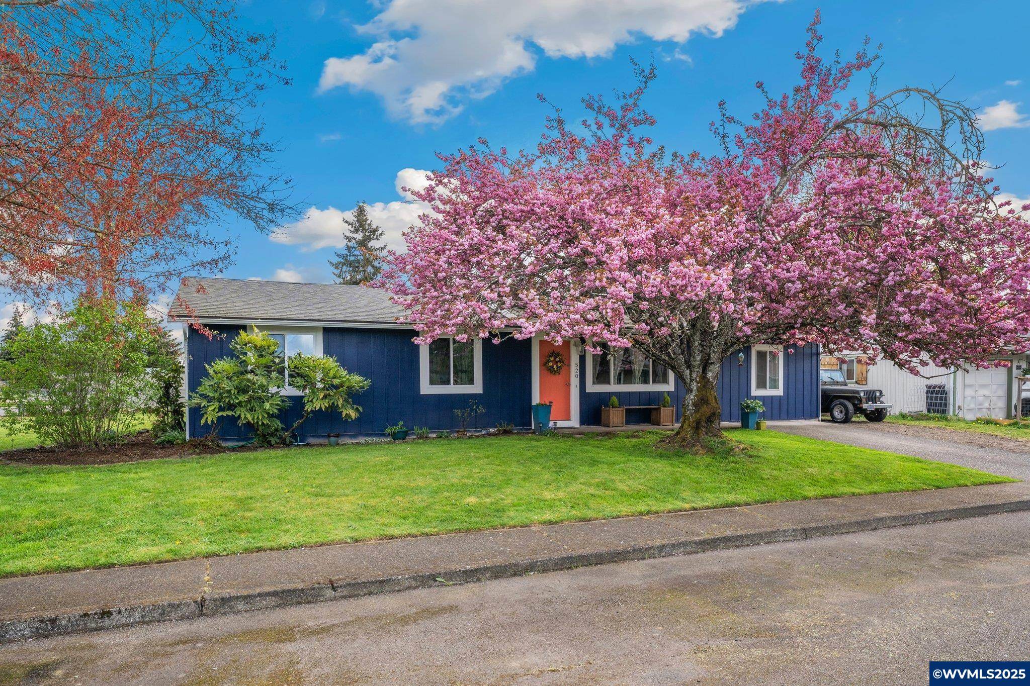 Aumsville, OR 97325,520 Maple St