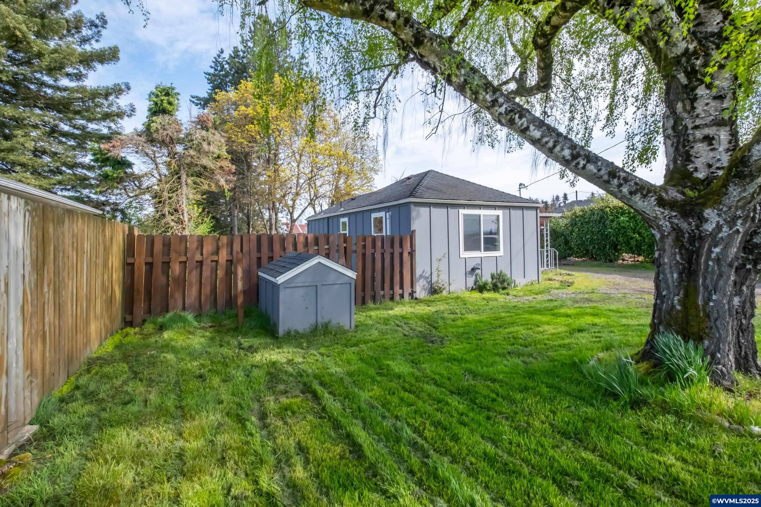 Salem, OR 97305,4405 Hazelgreen Rd NE NE
