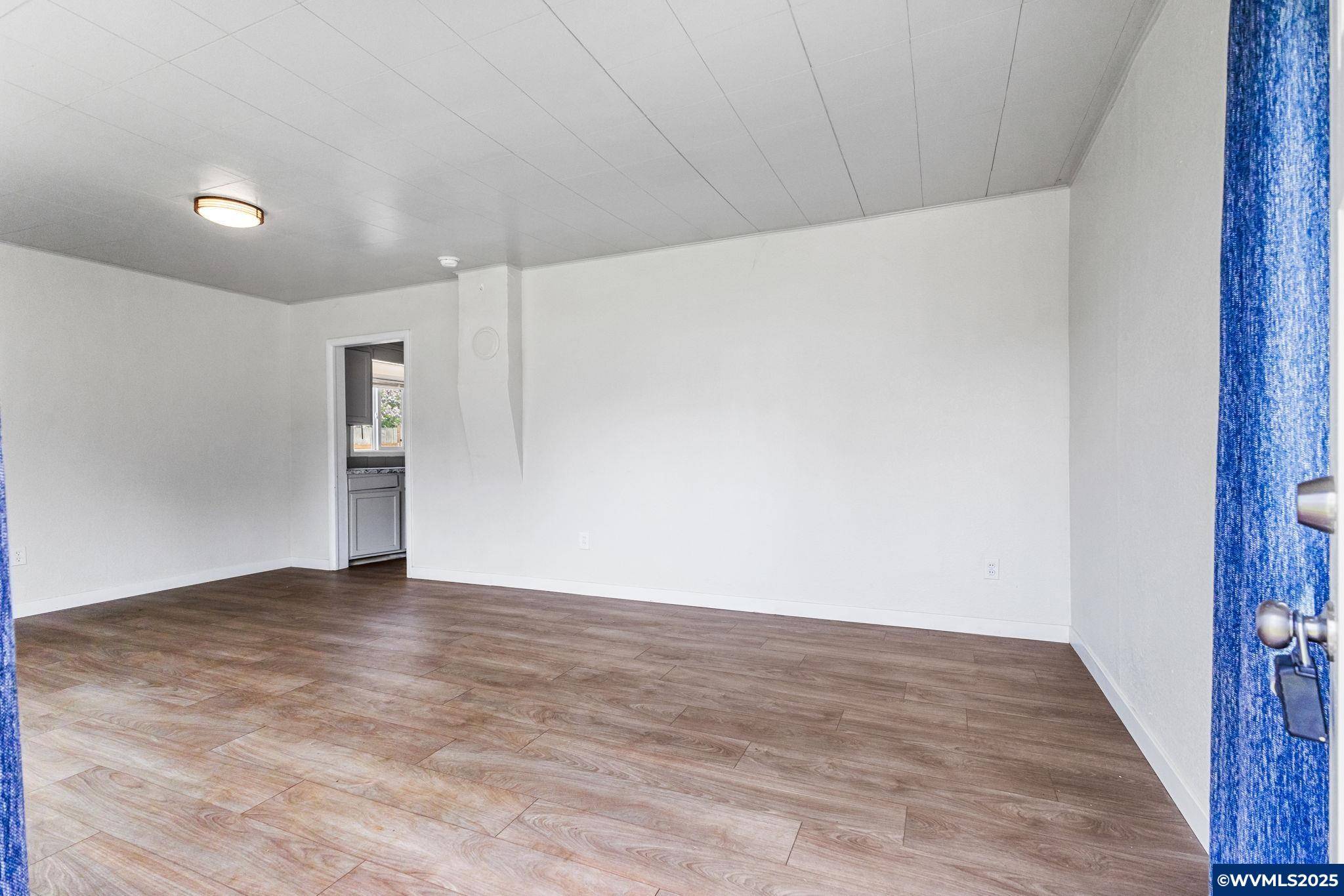 Sweet Home, OR 97386,1037 13th Av