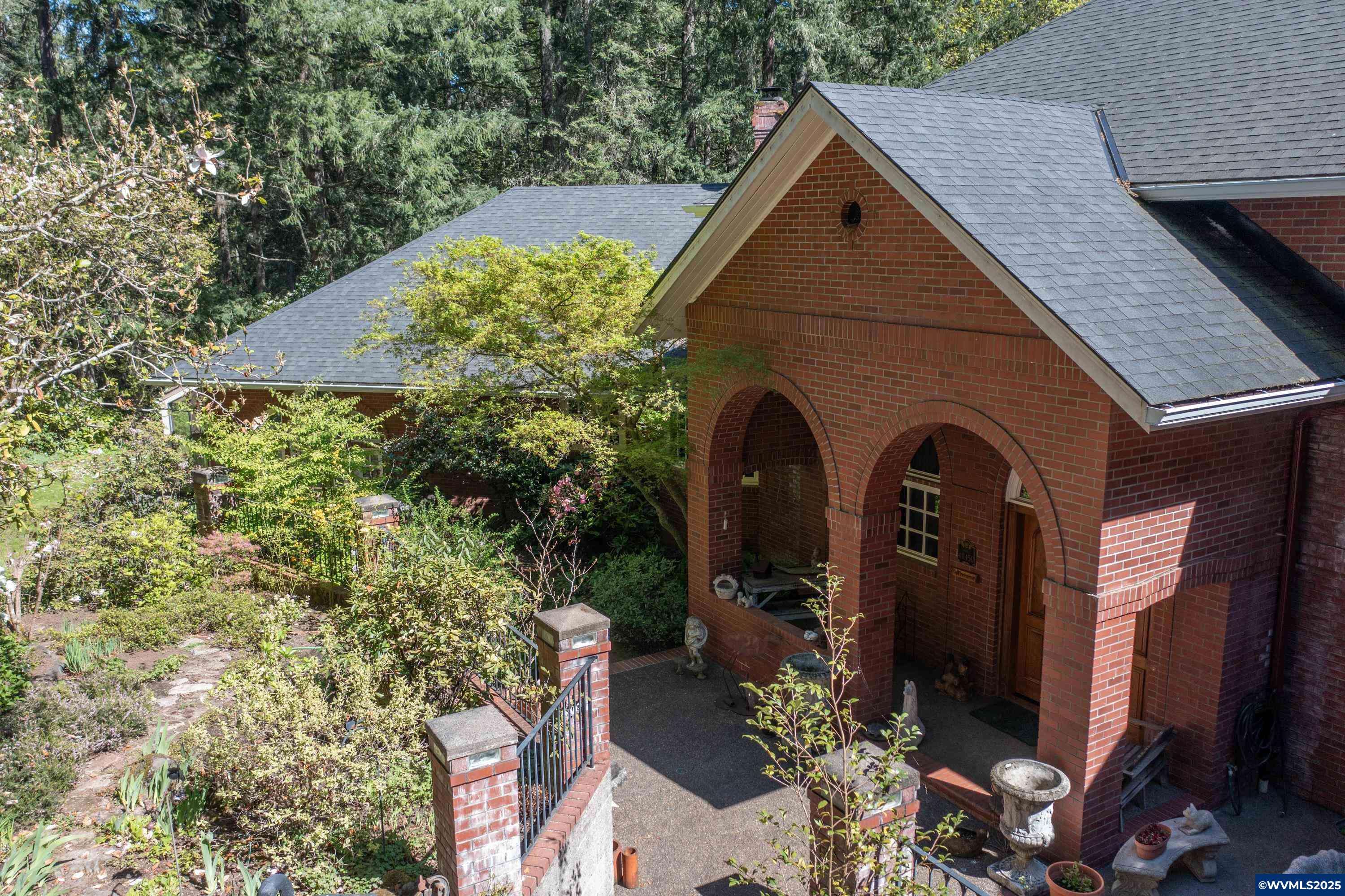 Lebanon, OR 97355,40450 Hilltop Dr