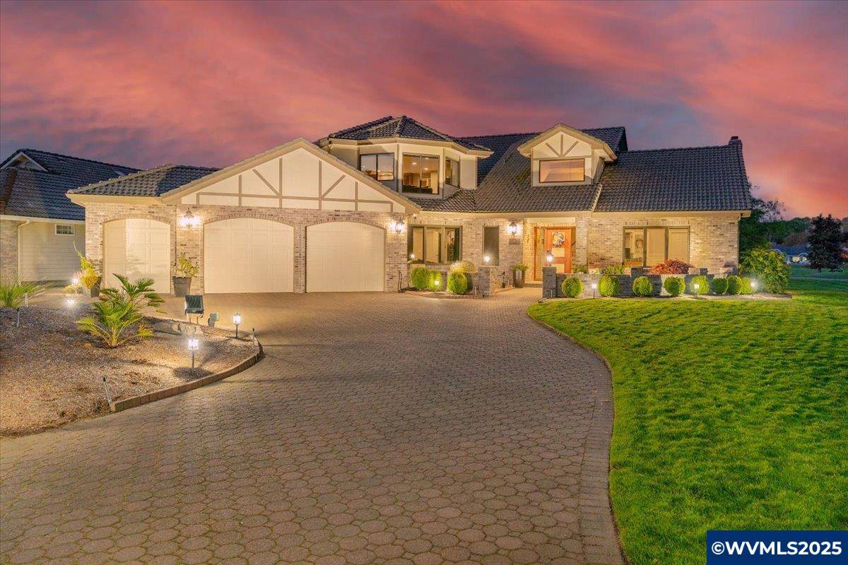 Keizer, OR 97303,320 Snead Dr N N