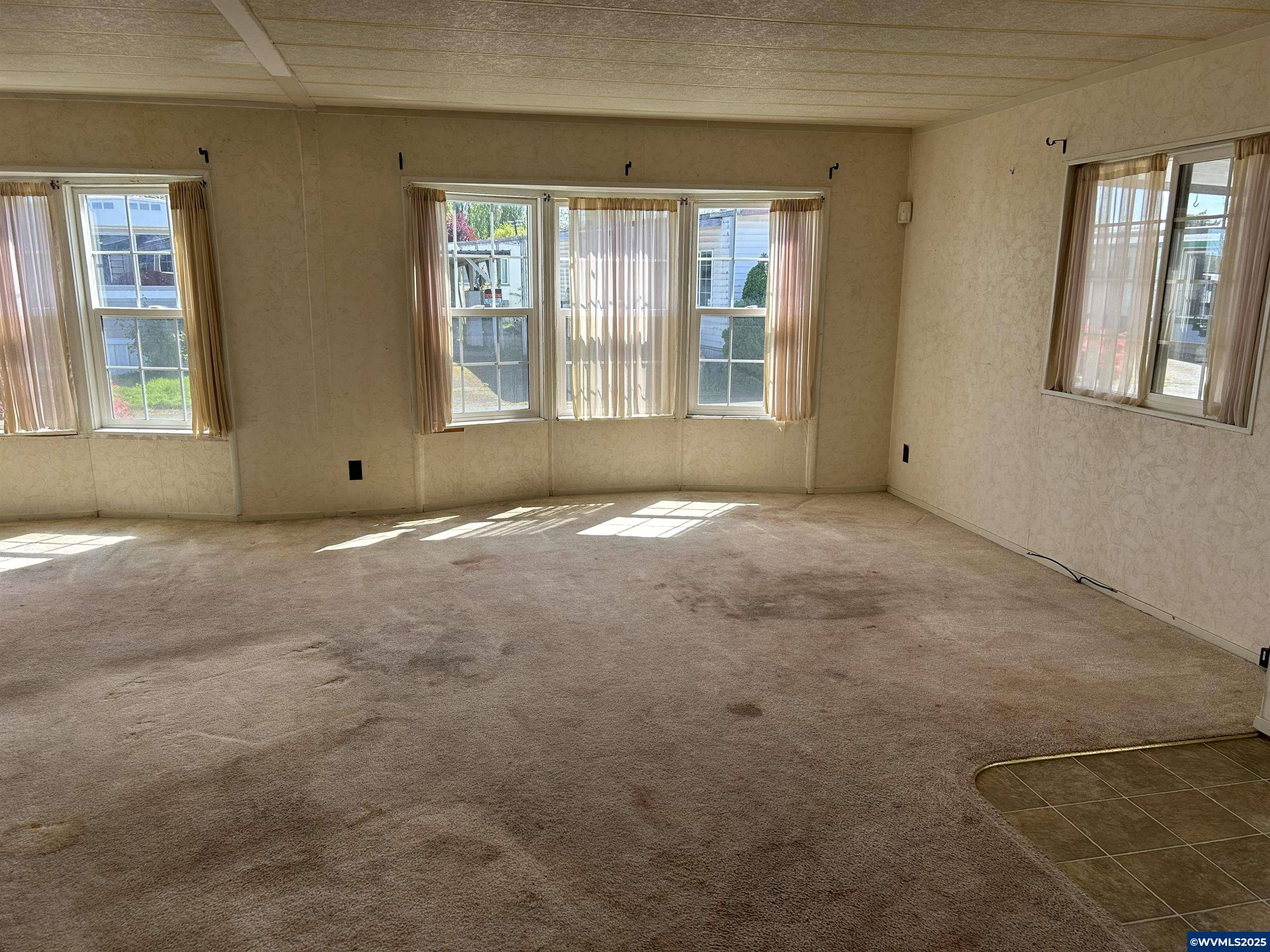 Woodburn, OR 97071,612 Cascade #37 Dr