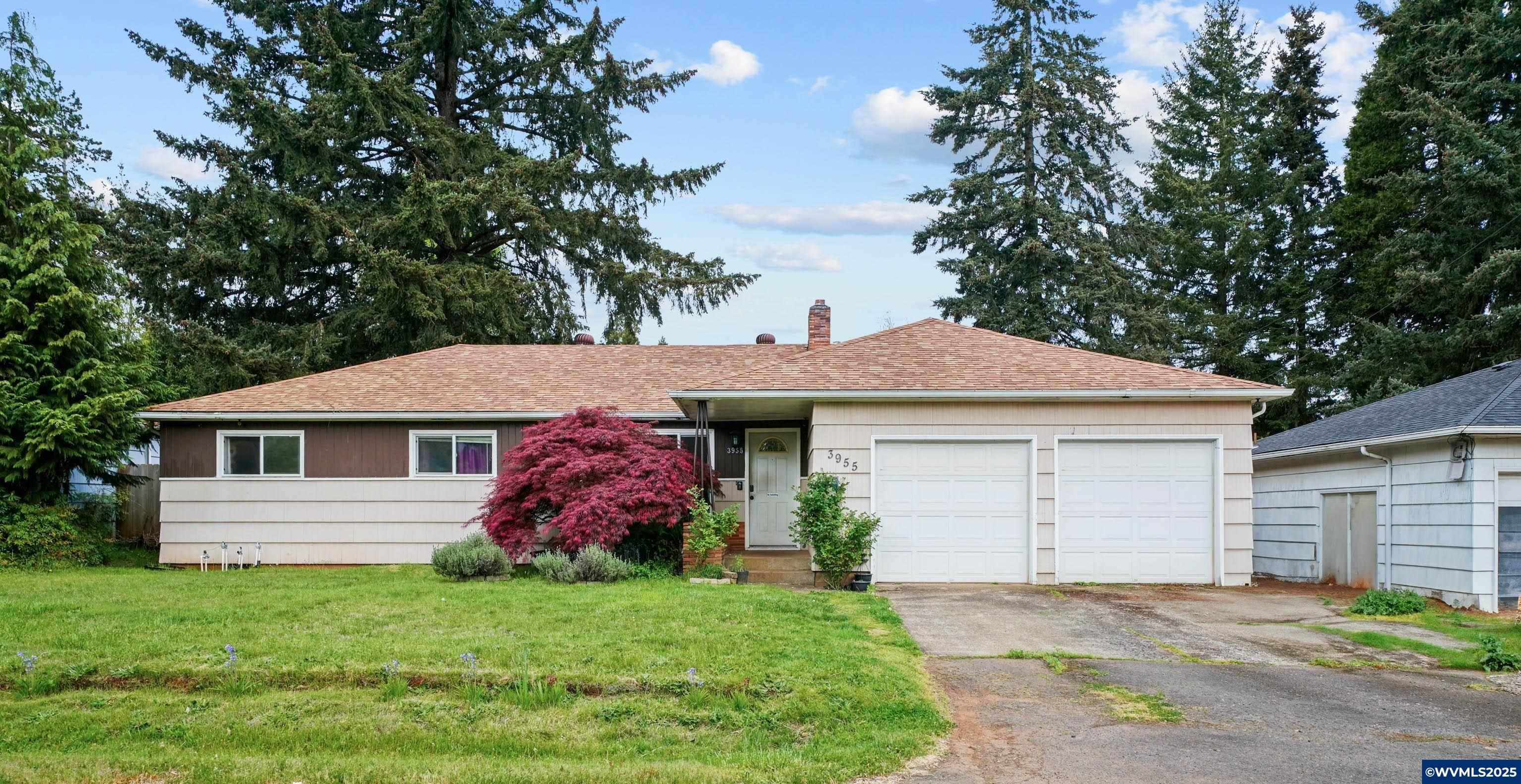 Salem, OR 97302,3955 Crestview Dr S S