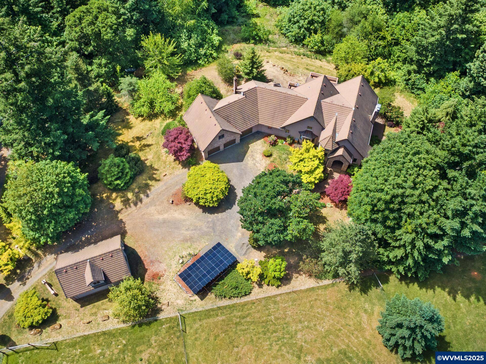 Amity, OR 97101,8801 Walnut Dr