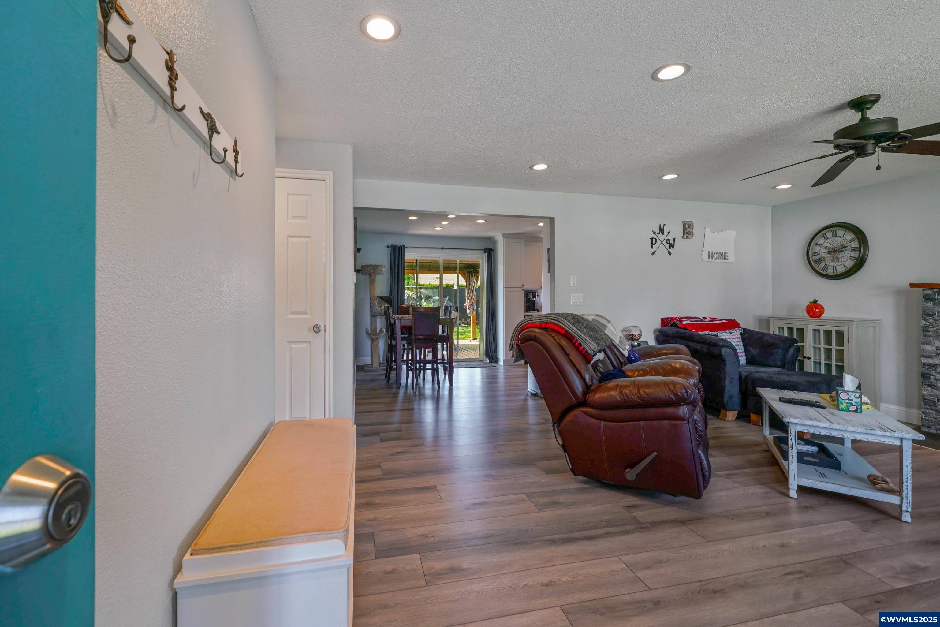 Salem, OR 97302,4865 Pullman Av SE SE