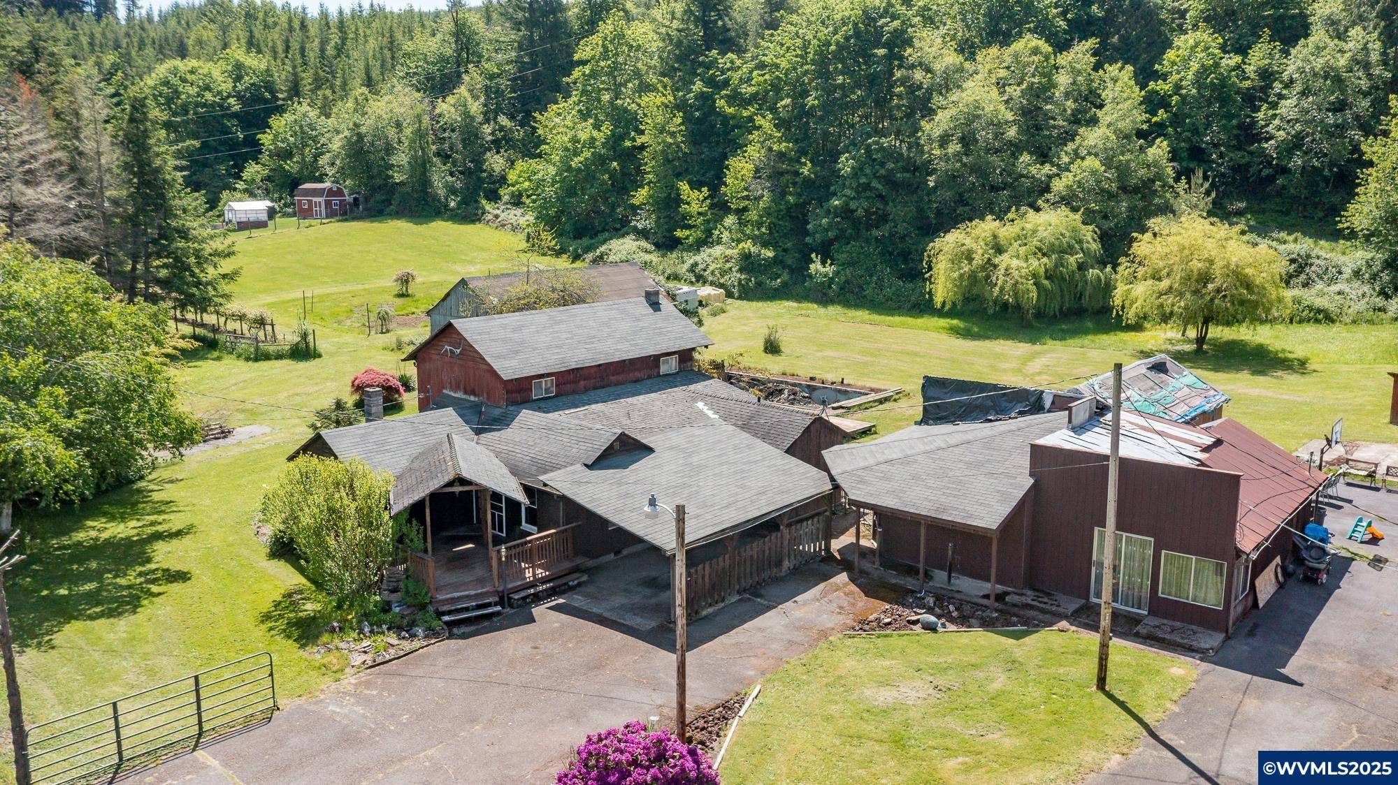 Sweet Home, OR 97345,46452 Santiam Hwy