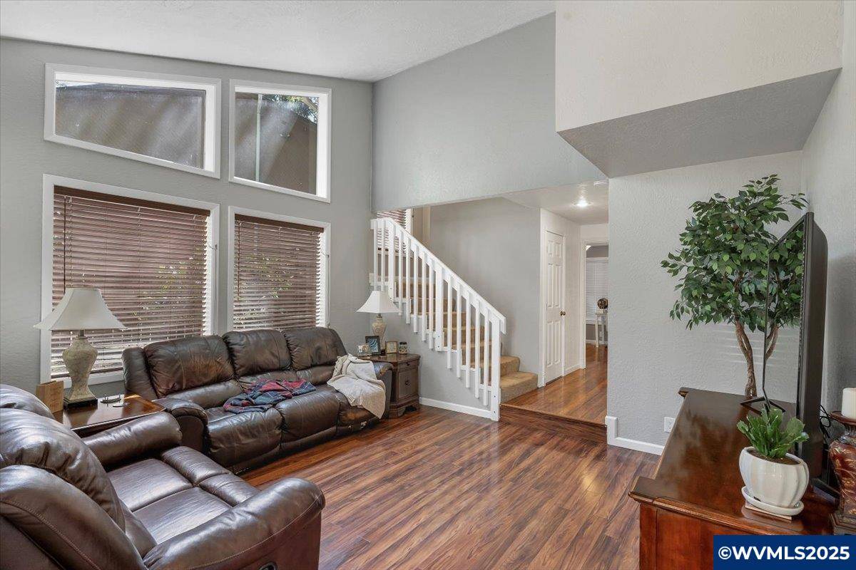 Salem, OR 97306,5190 Woodscape Dr SE SE