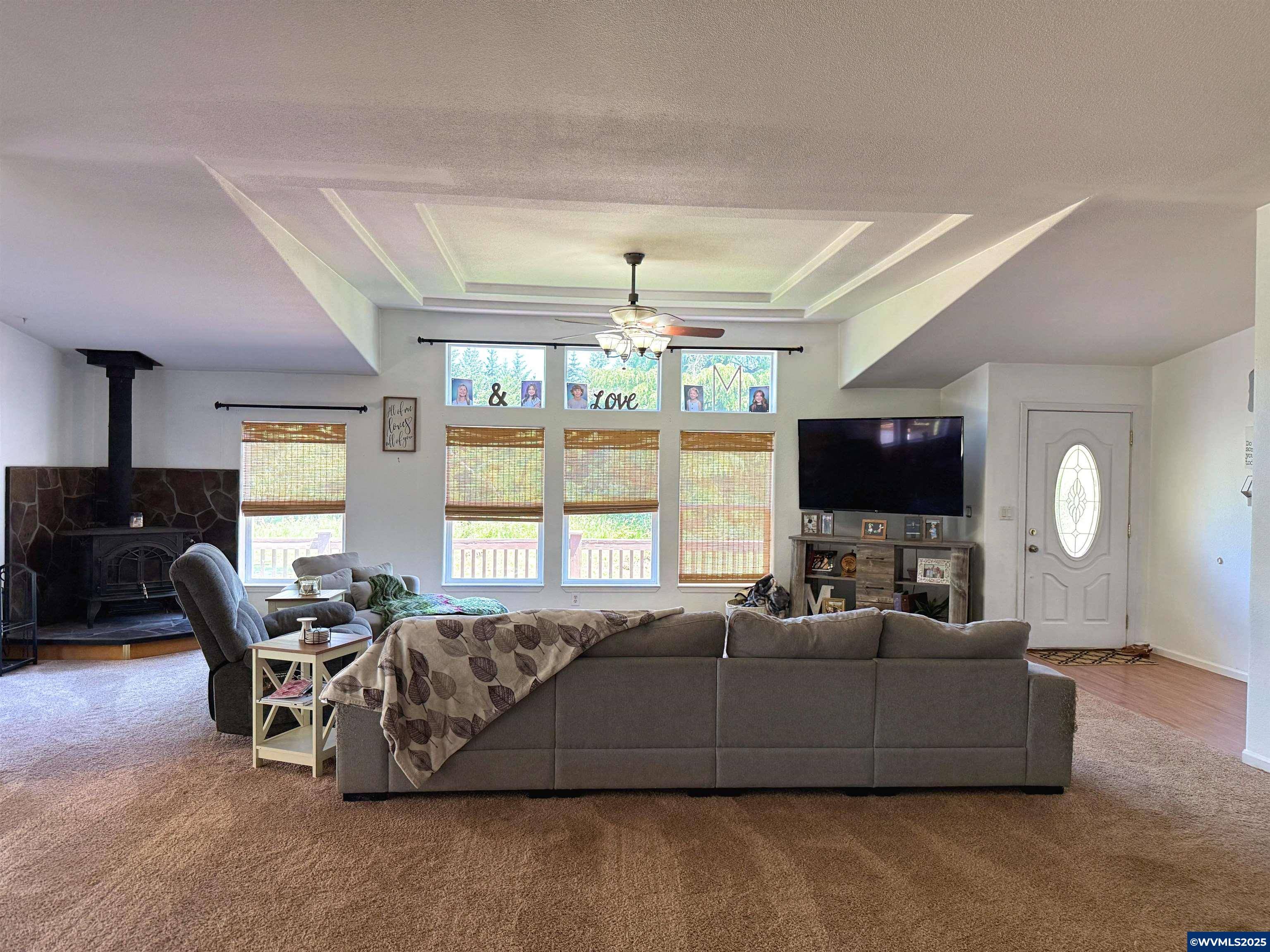 Sweet Home, OR 97386,26991 Fern Ridge Rd