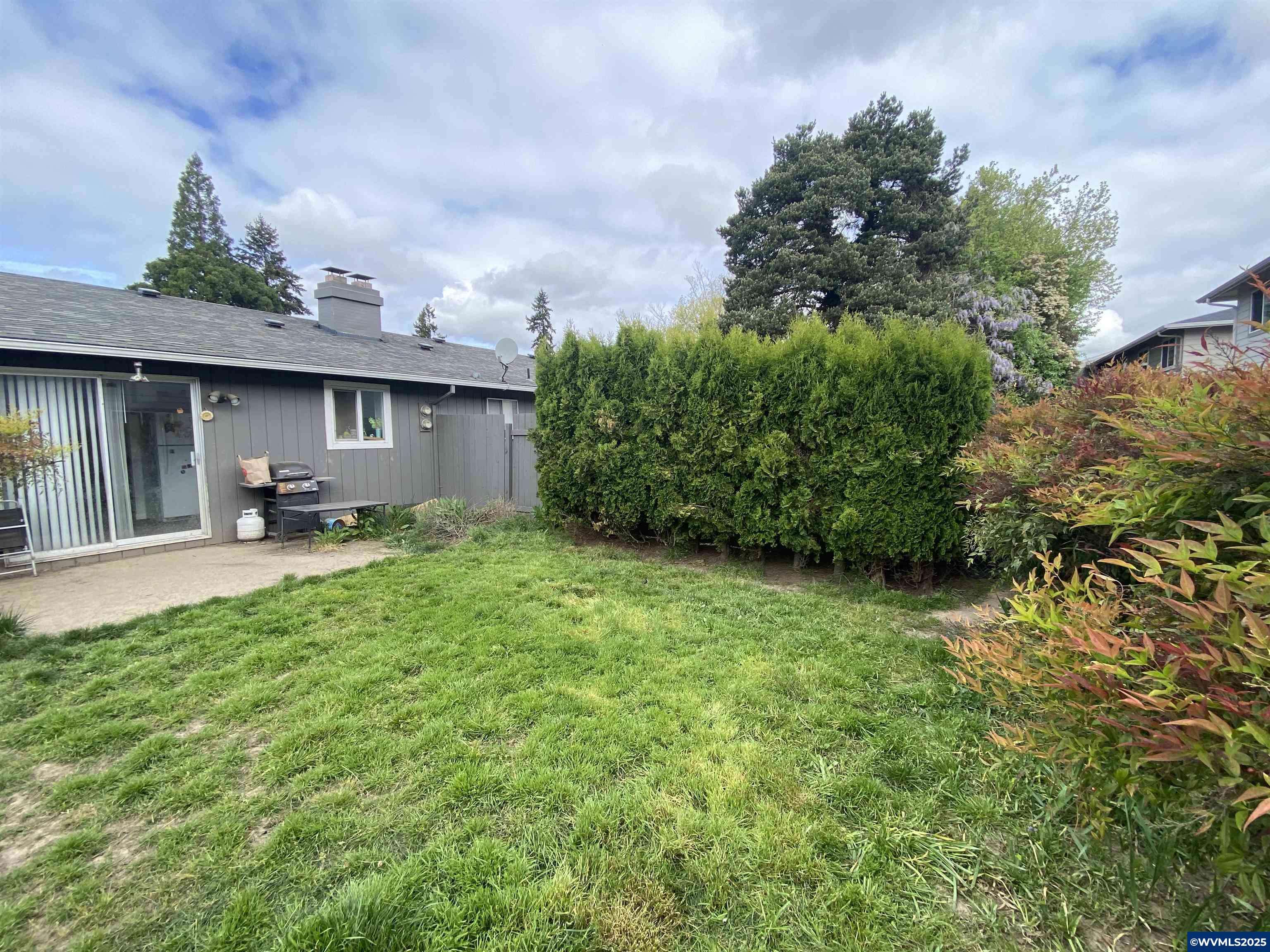 Salem, OR 97305,3574 Hermosa (& 3584) Ct NE NE