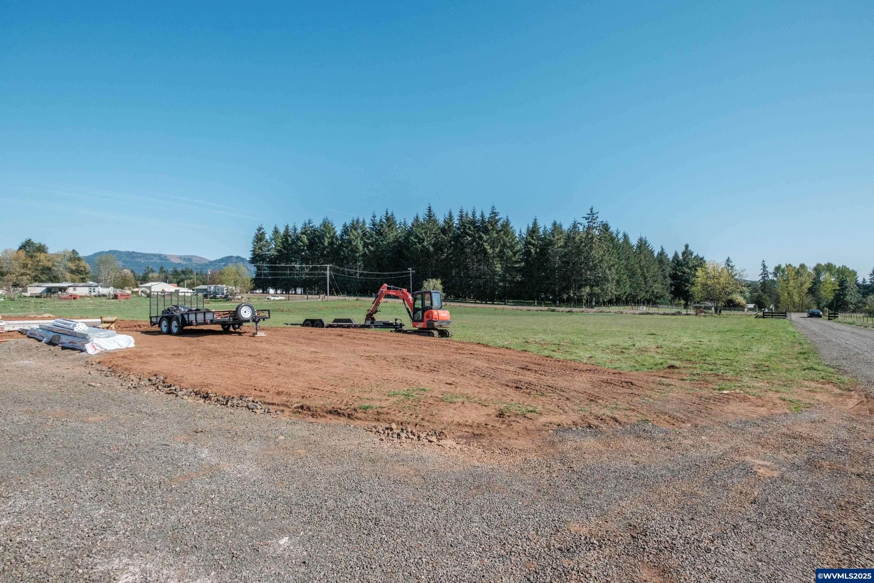 Lebanon, OR 97355,34198 Lacomb Dr
