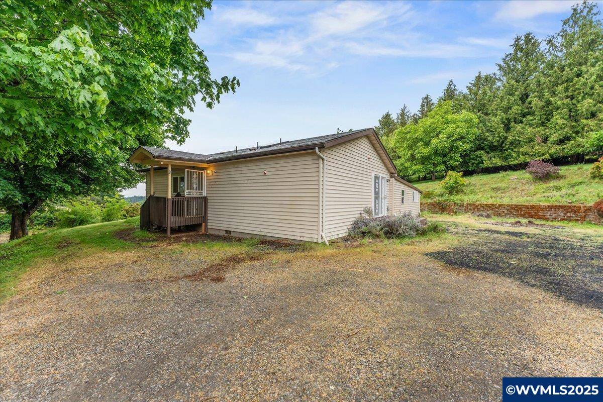 Molalla, OR 97038,10073 Maple Grove Rd