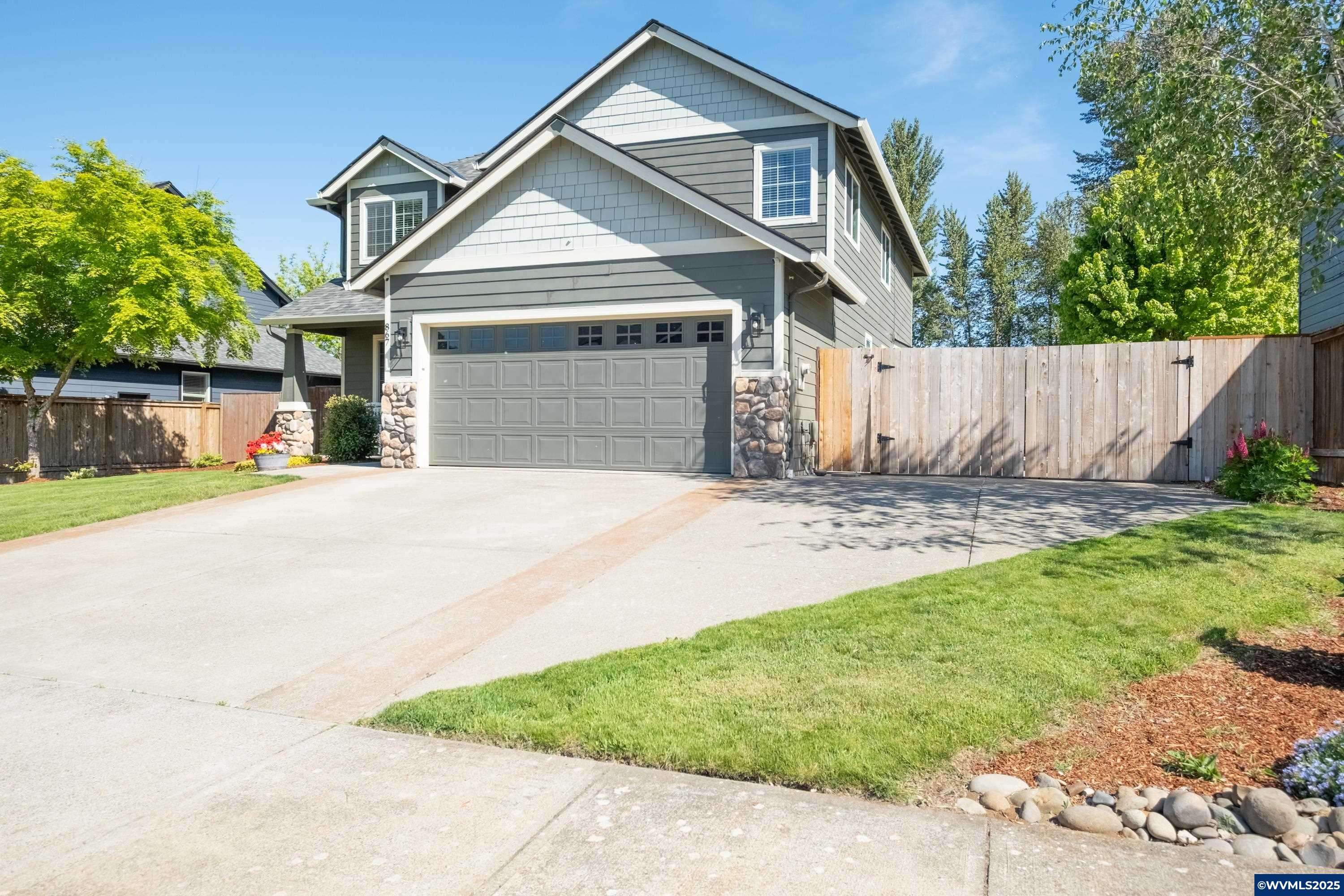 Stayton, OR 97383,867 Sunrise Dr