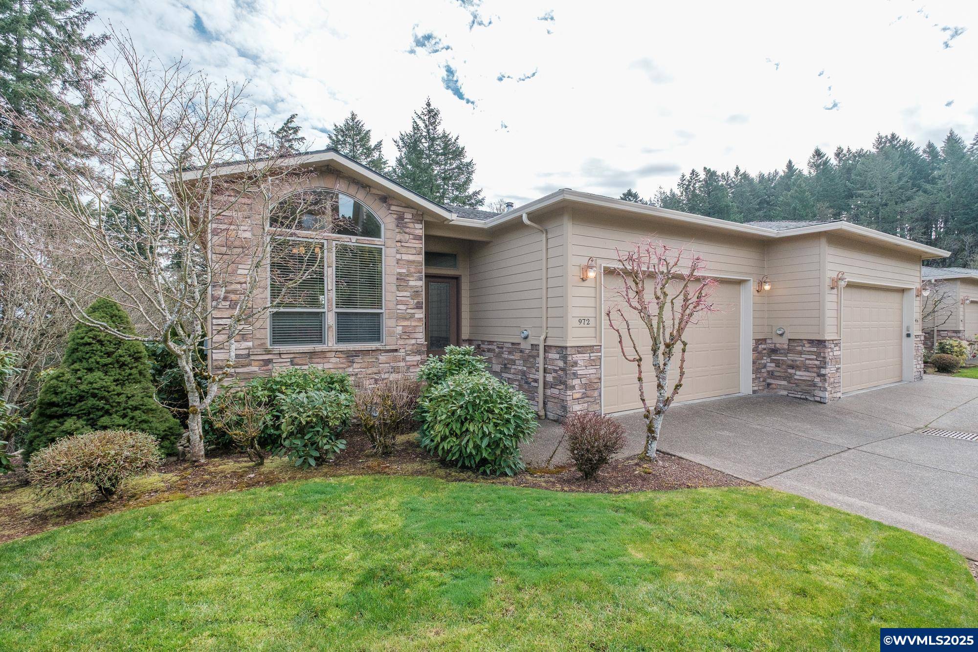 Salem, OR 97306,972 Sahalee Ct SE SE