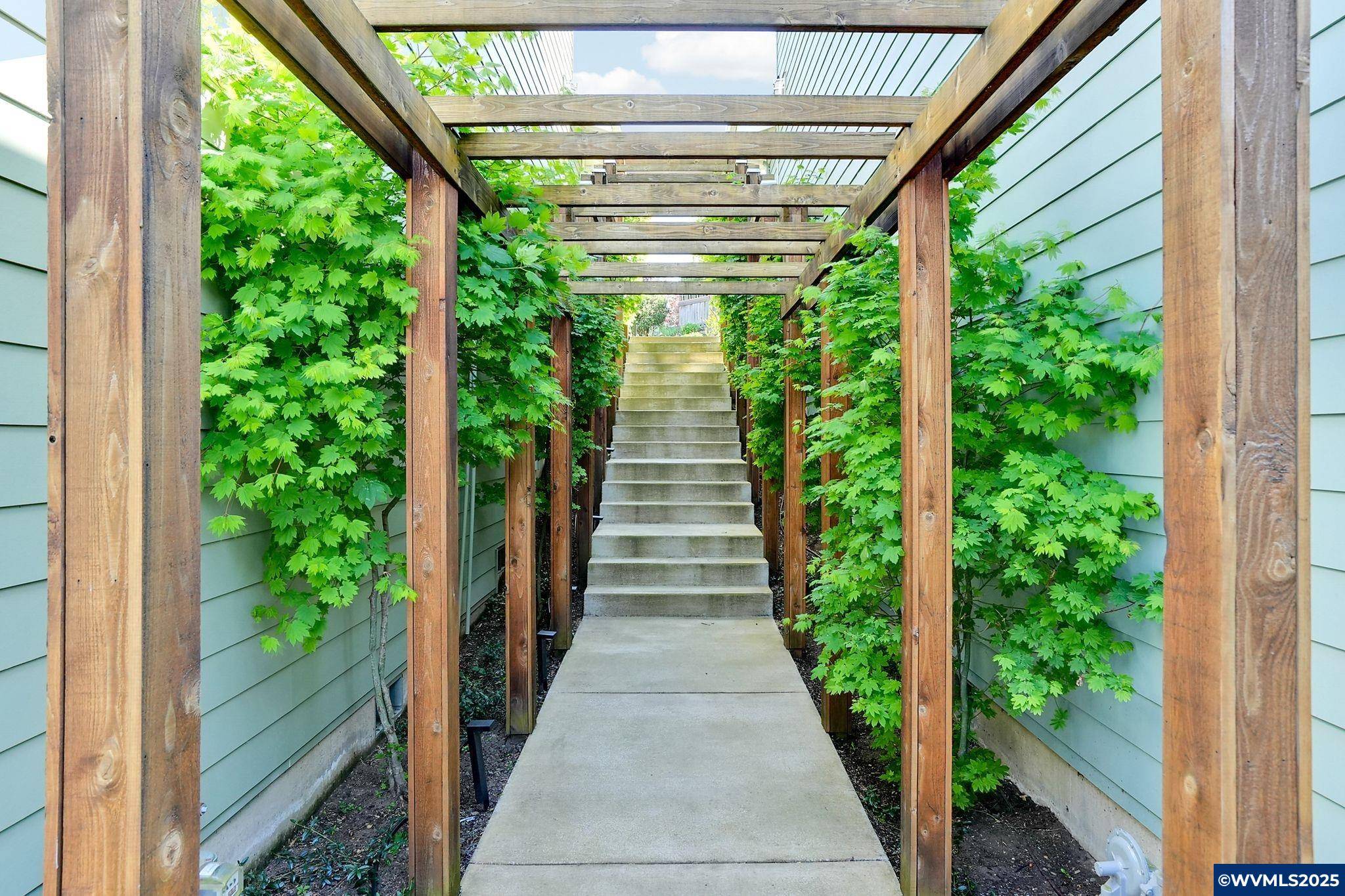 Salem, OR 97302,1453 Leslie Wind Ln SE SE