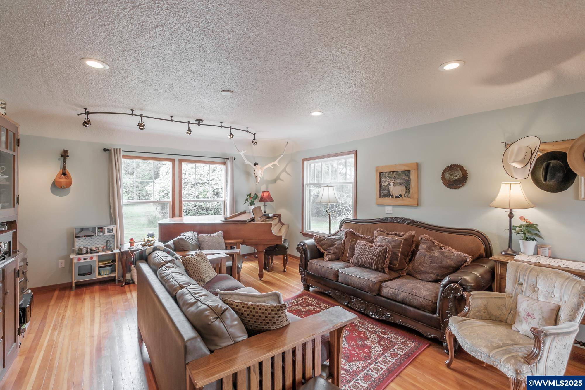 Lebanon, OR 97355,34965 Brewster Rd