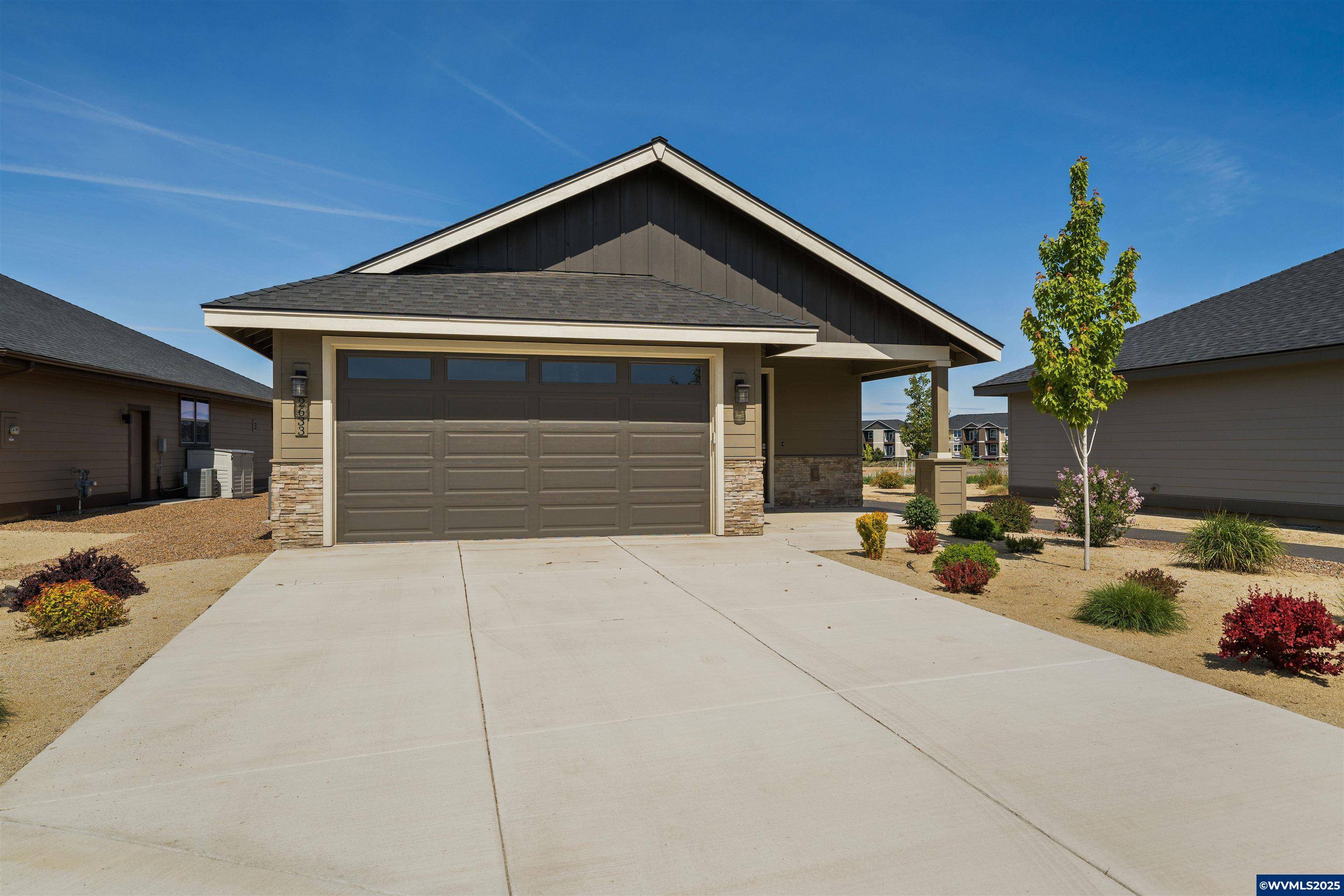 Redmond, OR 97756,2633 Redwood Cir