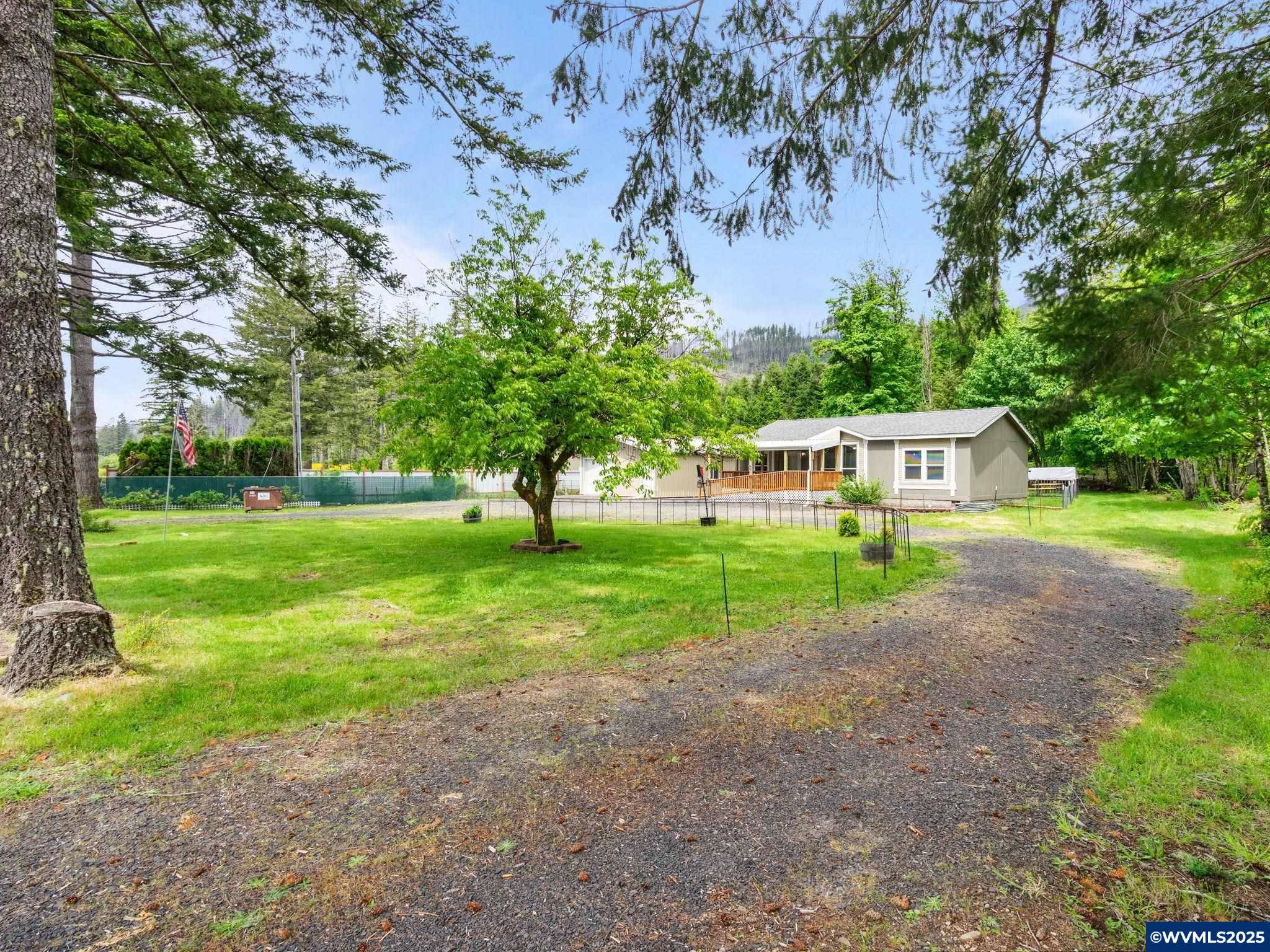 Lyons, OR 97358,33635 North Fork Rd