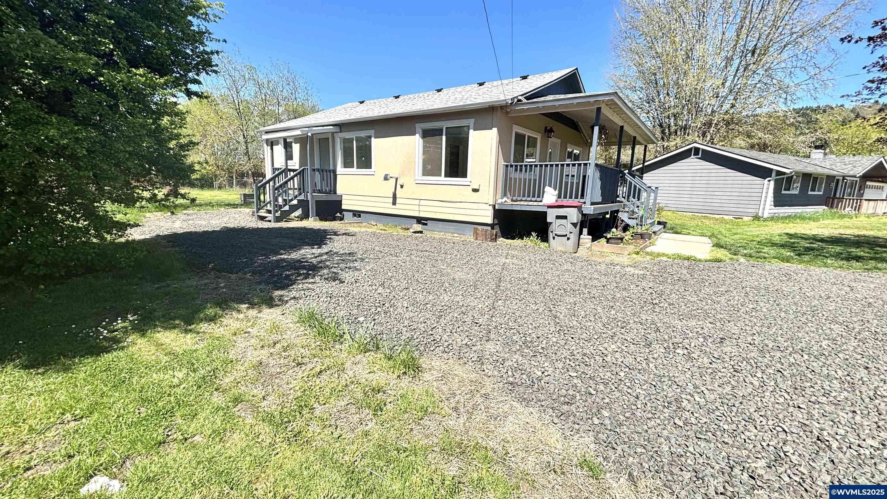 Sheridan, OR 97378,414 Hill St