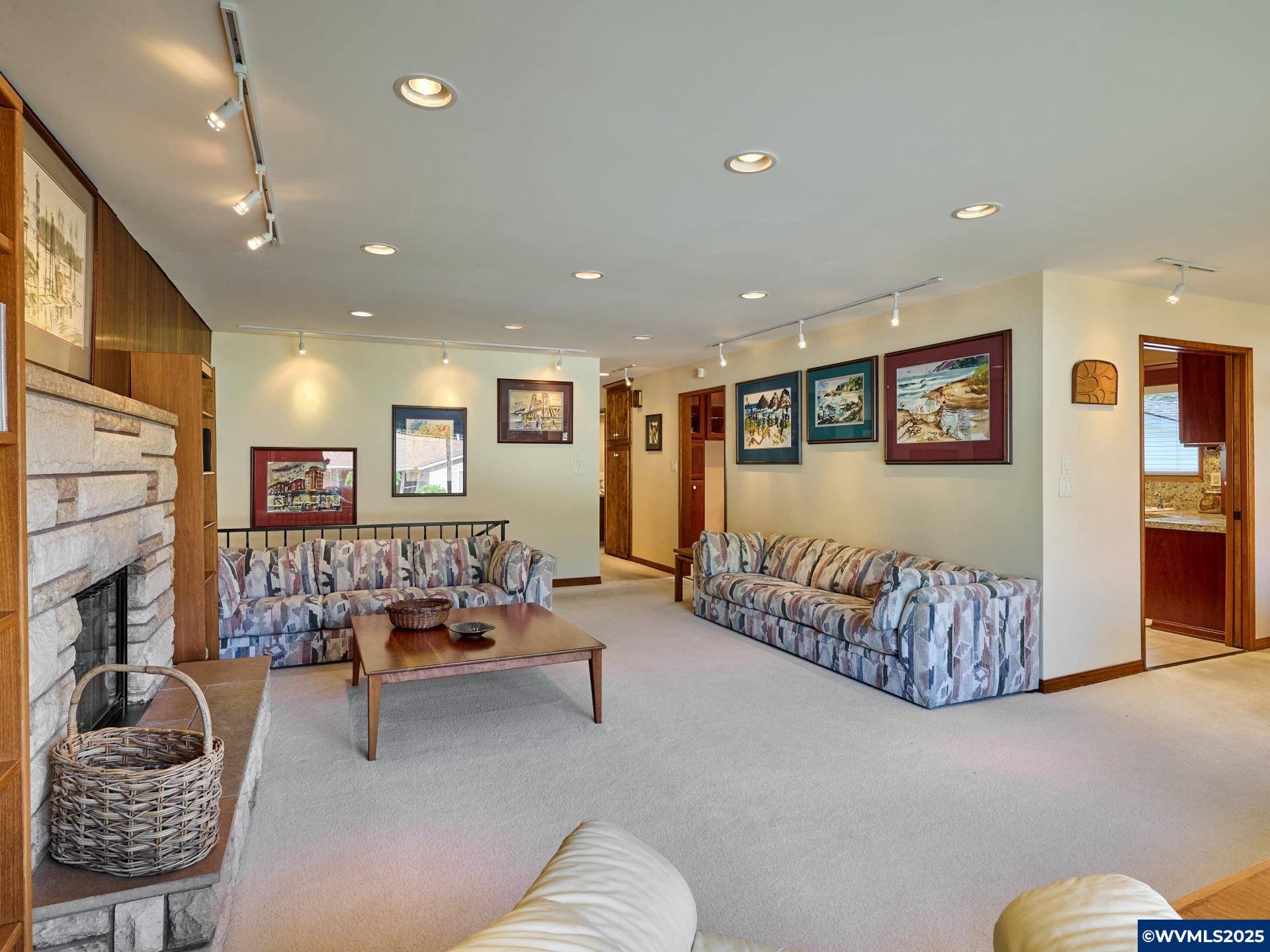 Woodburn, OR 97071,500 Marshall St