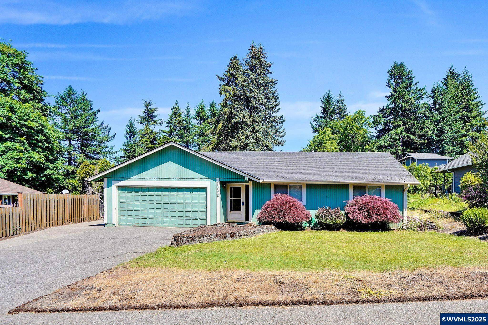 Stayton, OR 97383,1822 Kent Av
