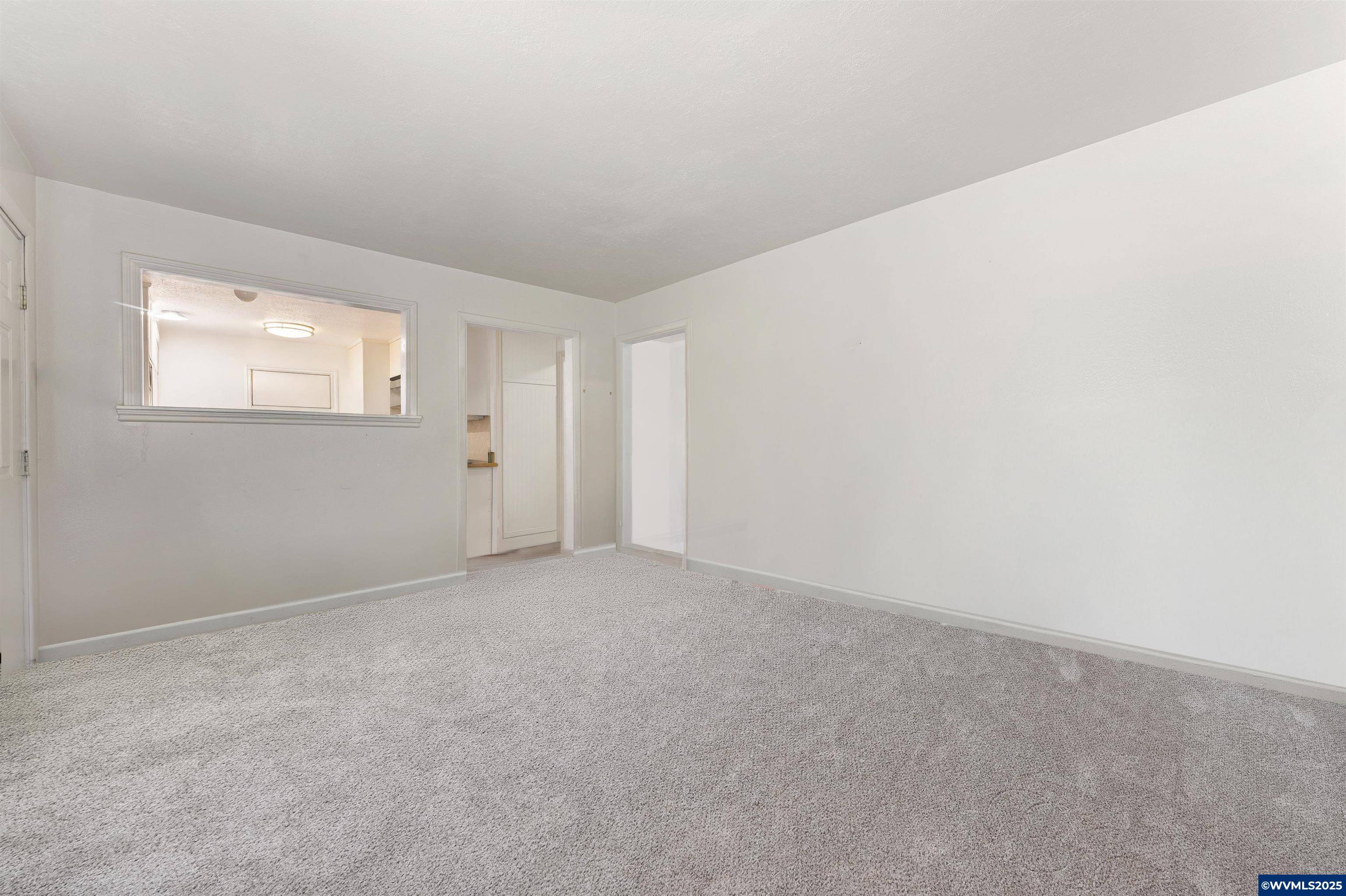 Salem, OR 97302,365 King St S S