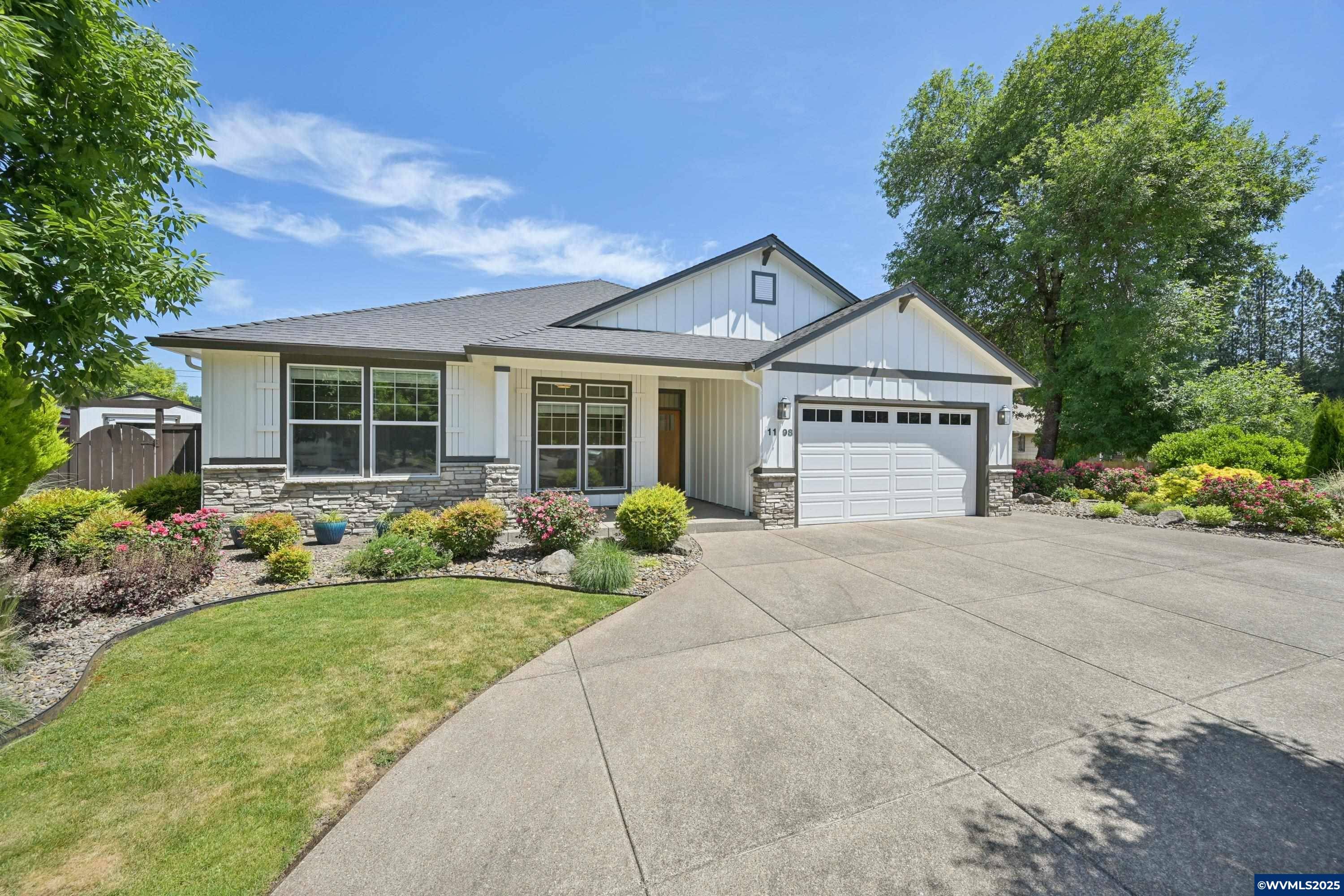Dallas, OR 97338,1198 Linden Ln